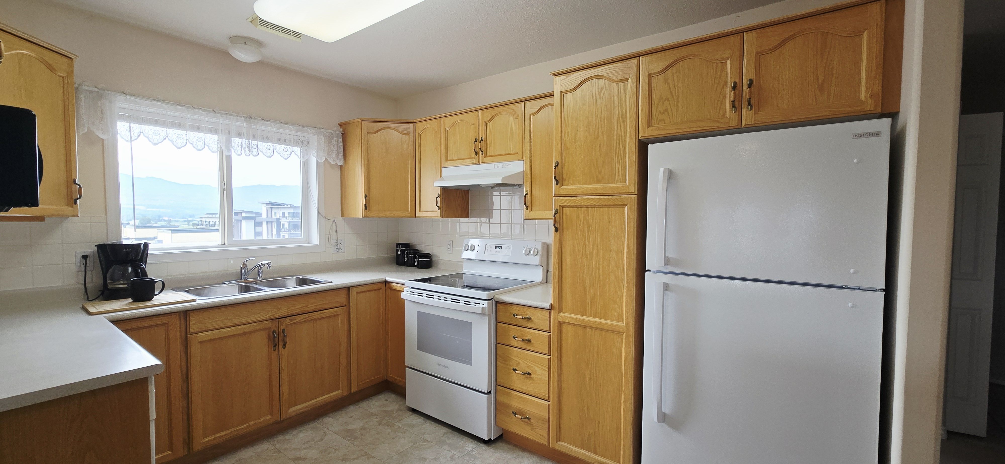 55+ 2 Bed, 2 Bath - Central Location