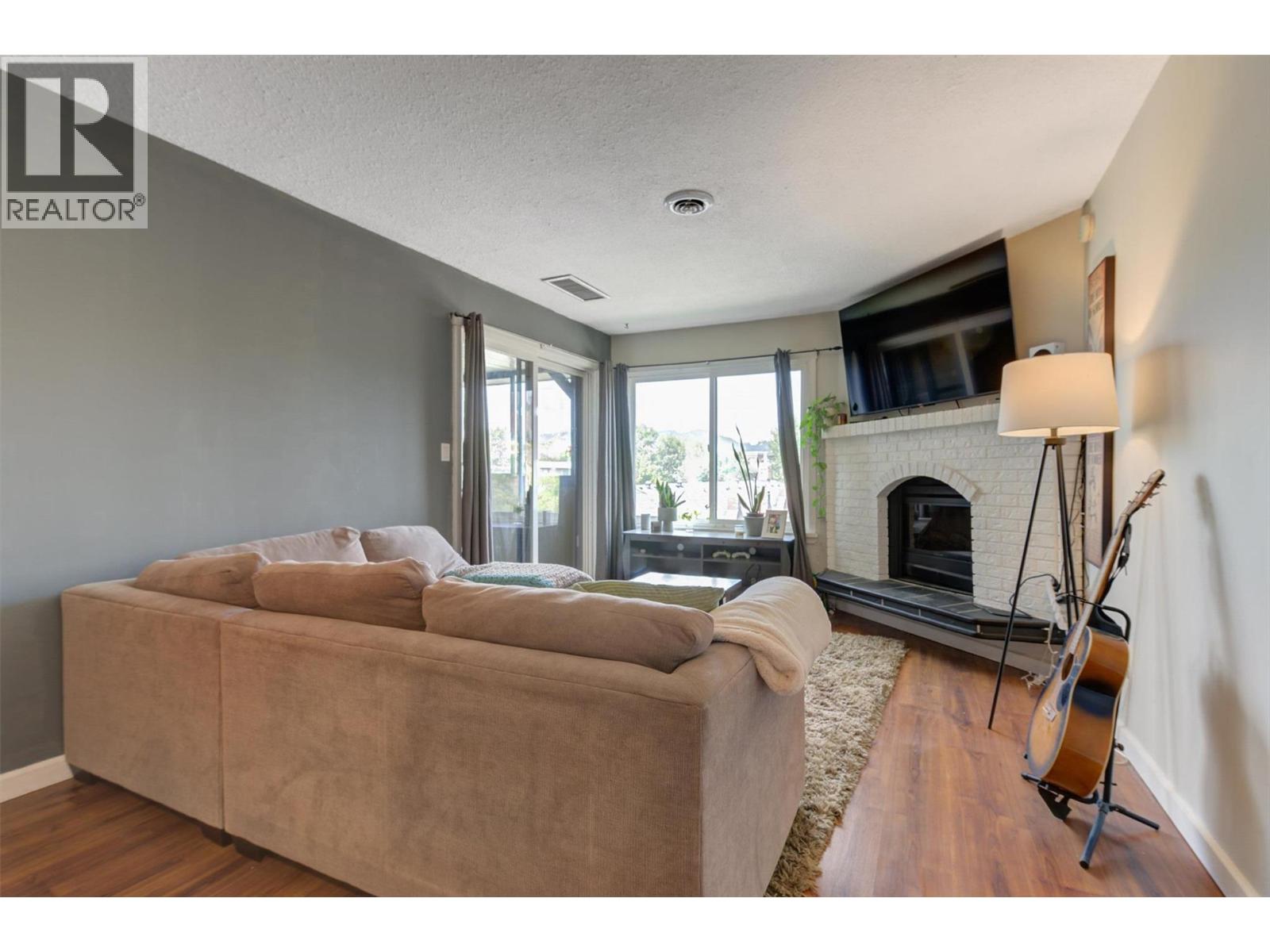 1665 Ufton Court Unit# #333