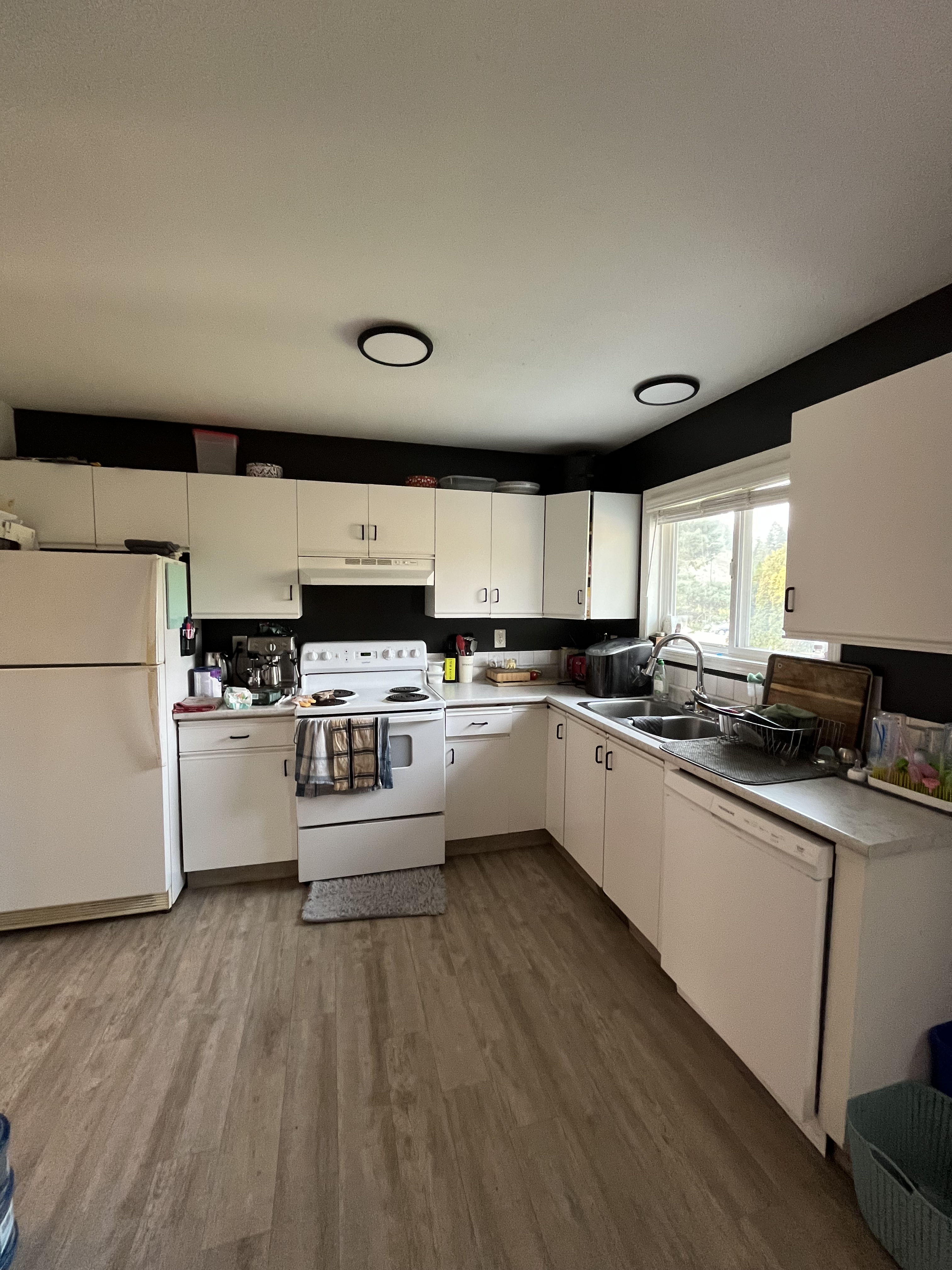 End Unit Townhouse in West Kelowna!
