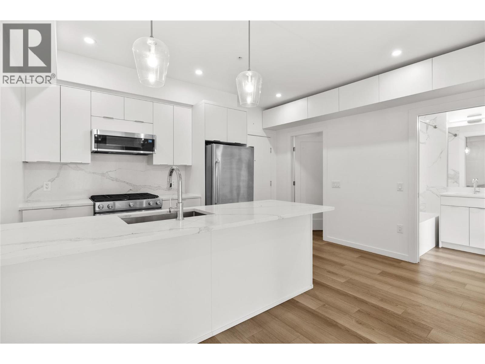 2627 Gore Street Unit# 204