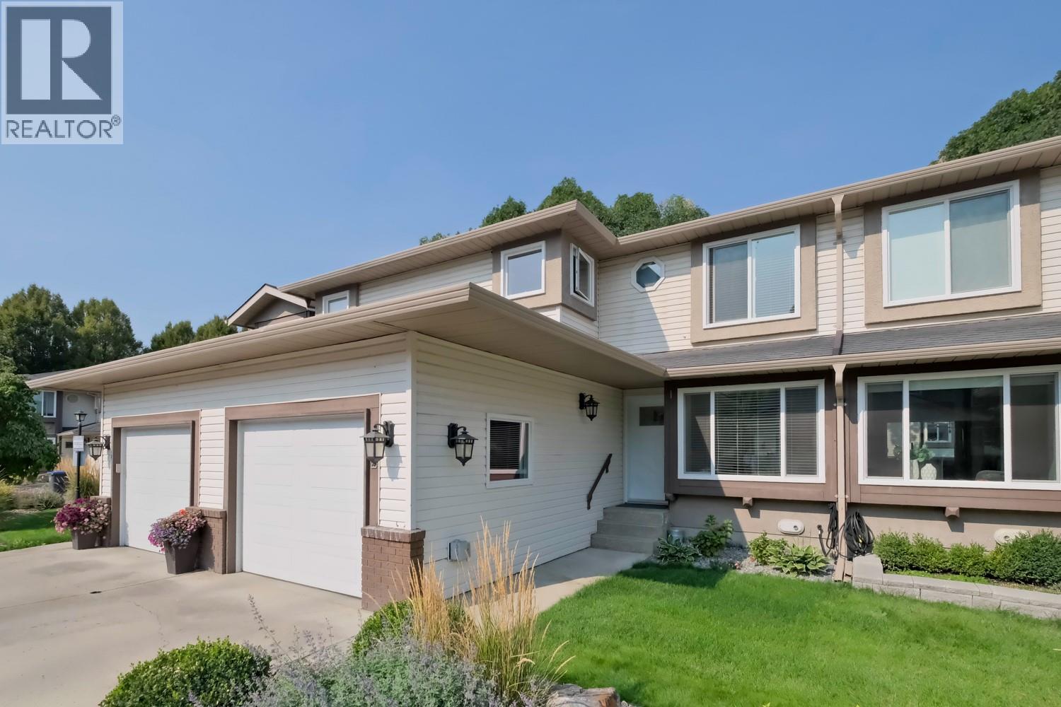 1853 Edgehill Avenue Unit# 12