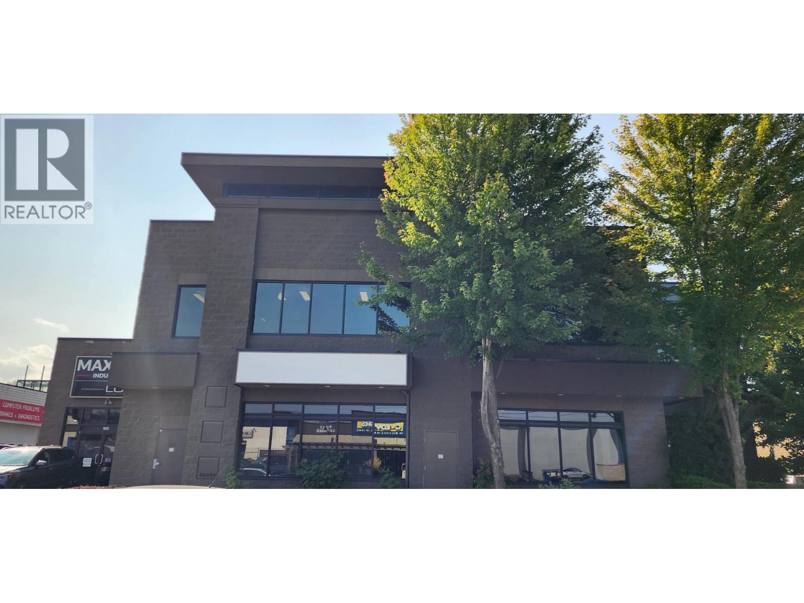 2500 53 Avenue Unit# 102