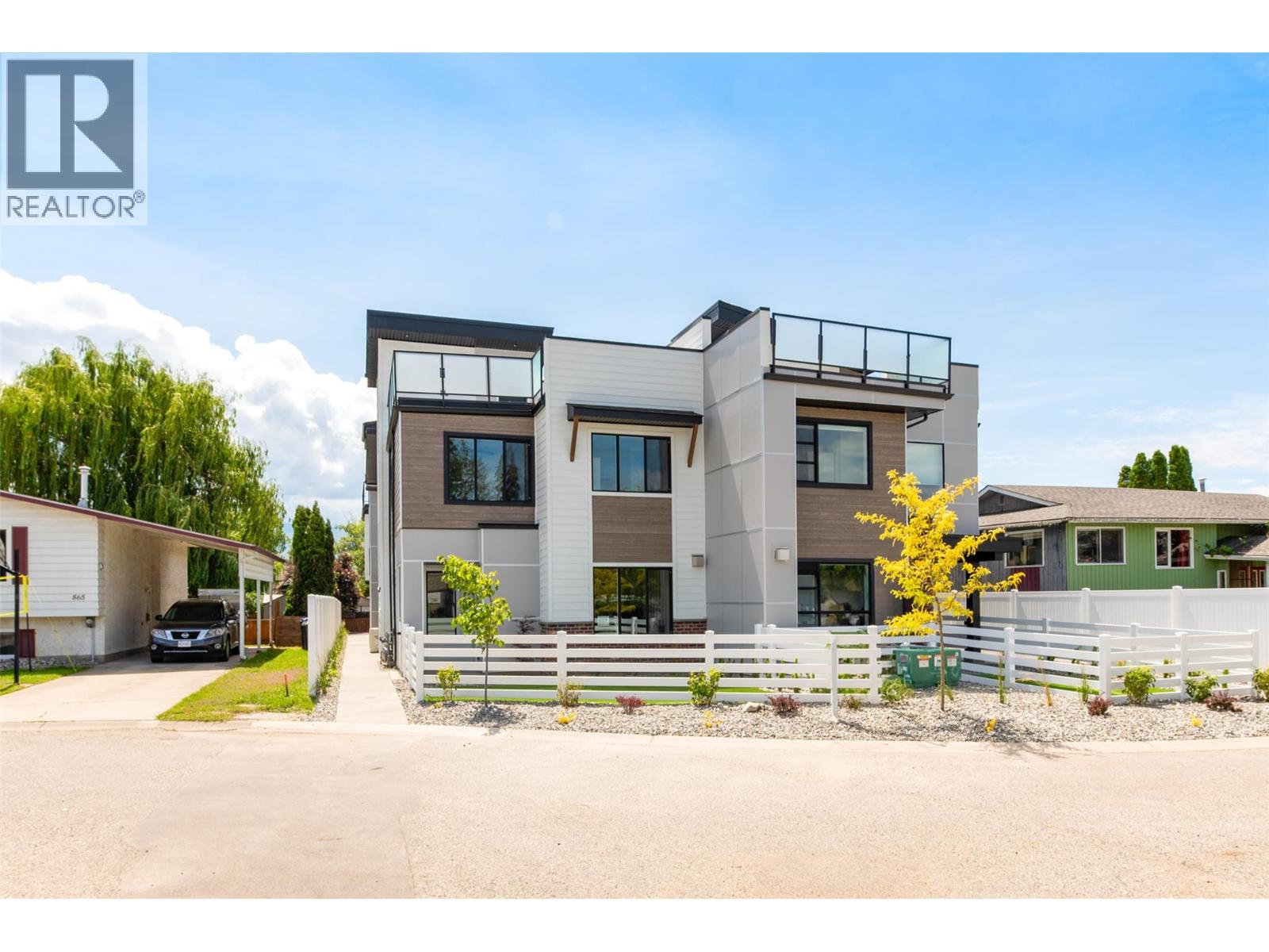 857 Kinnear Court