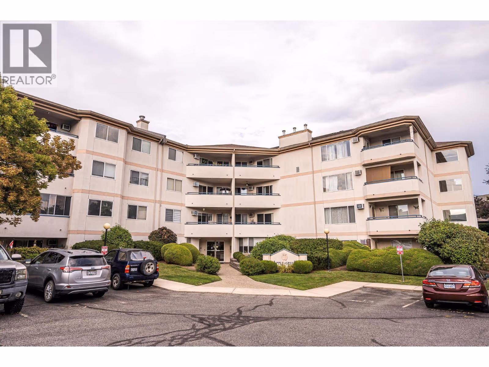 669 Houghton Road Unit# 113