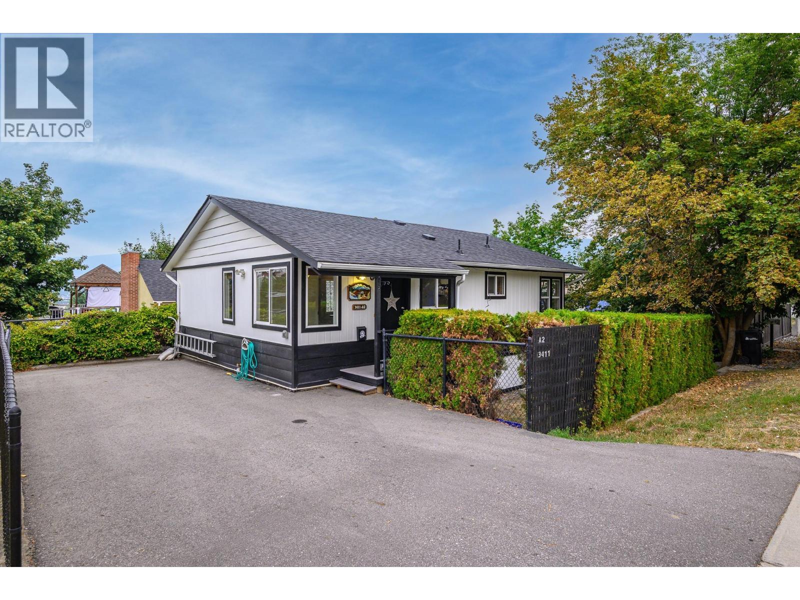 3411 17 Avenue Unit# A2