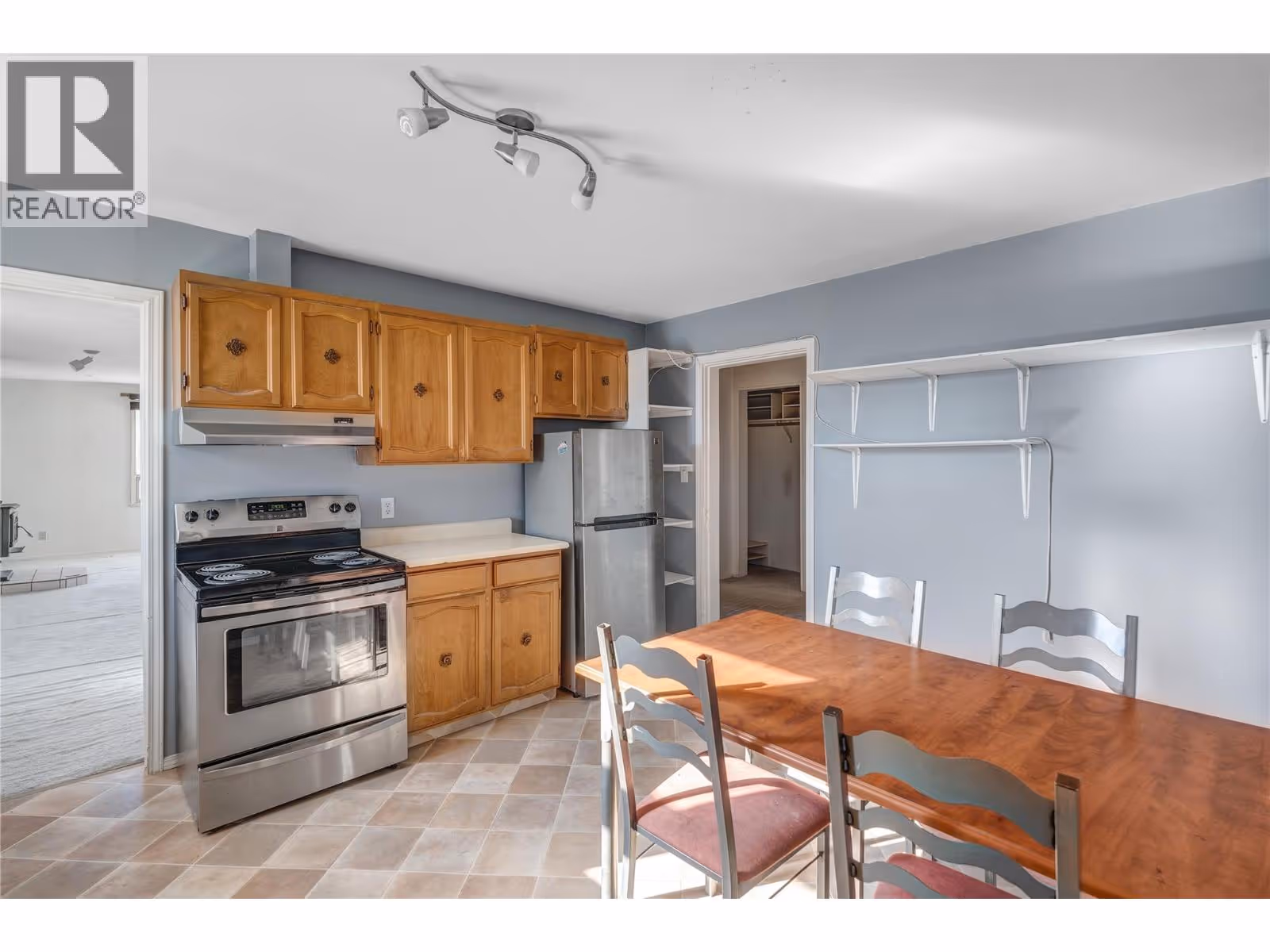 10110 Main Street