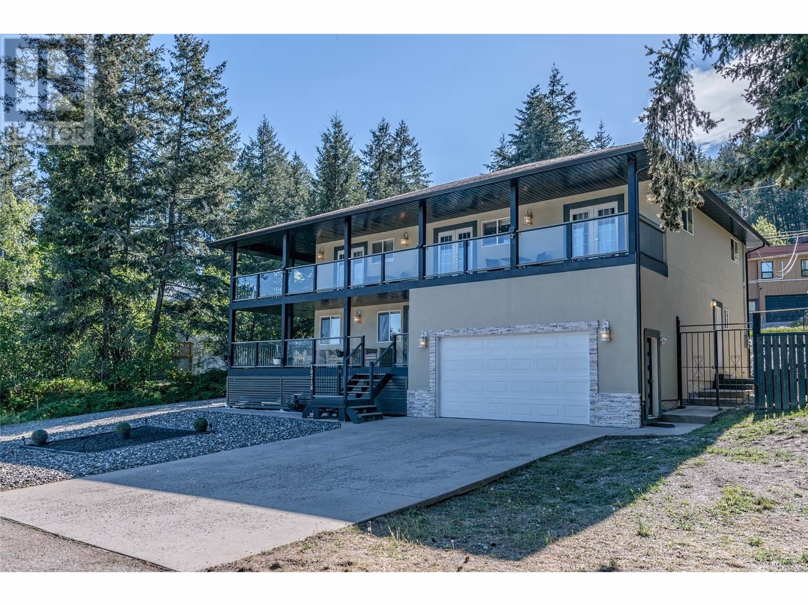 10718 Pinecrest Road