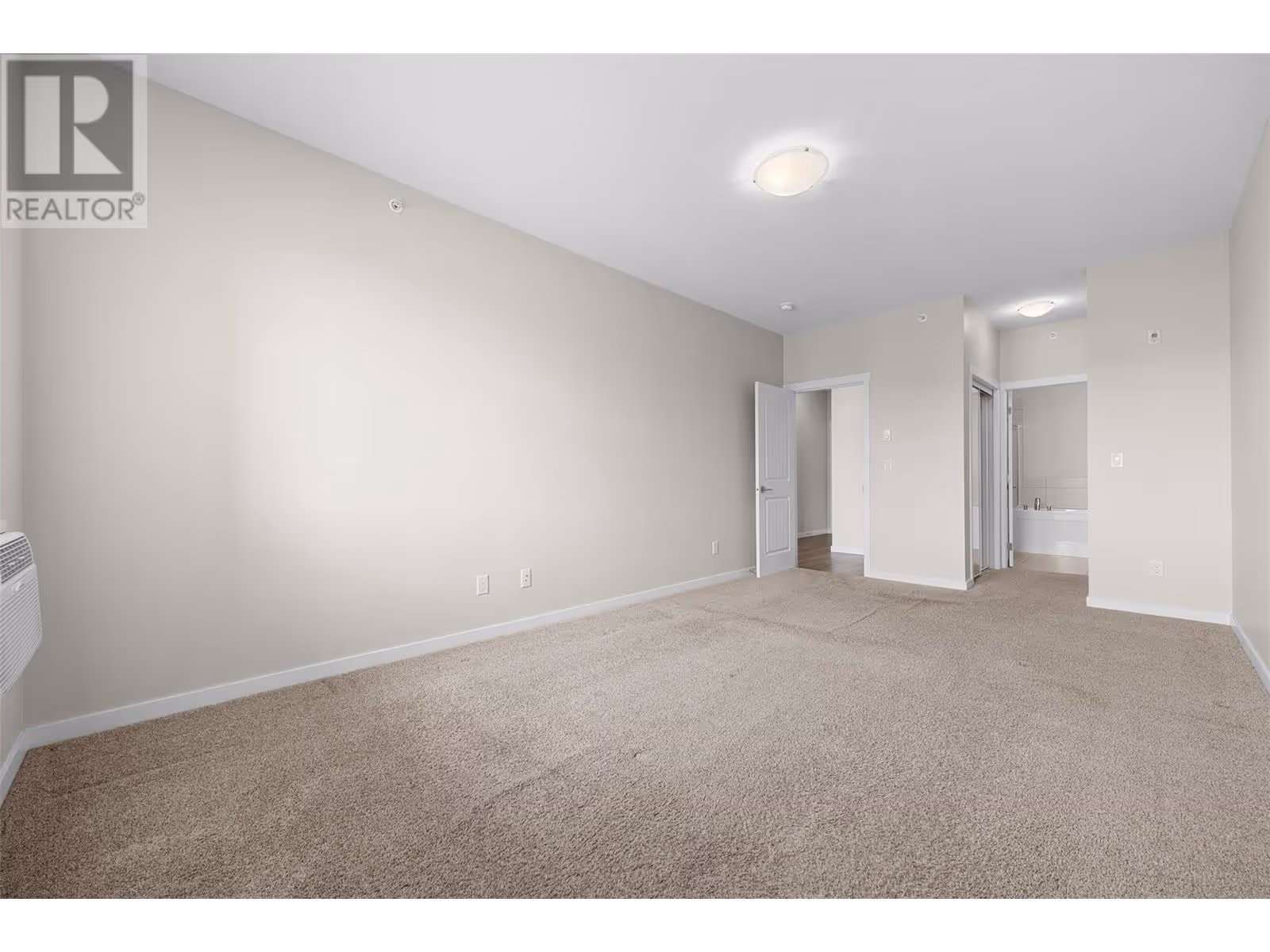 3731 Casorso Road Unit# 412