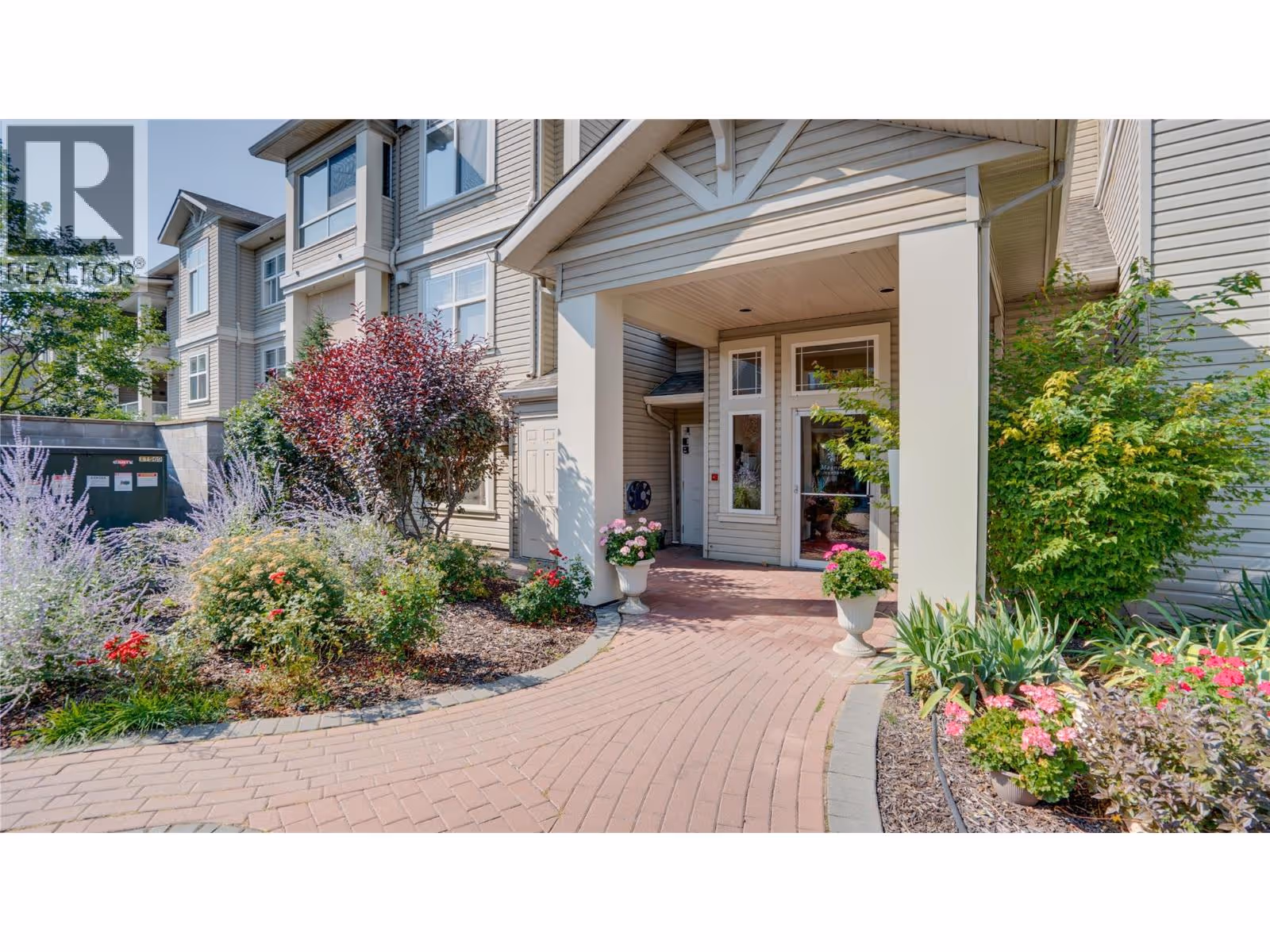 555 Houghton Road Unit# 115