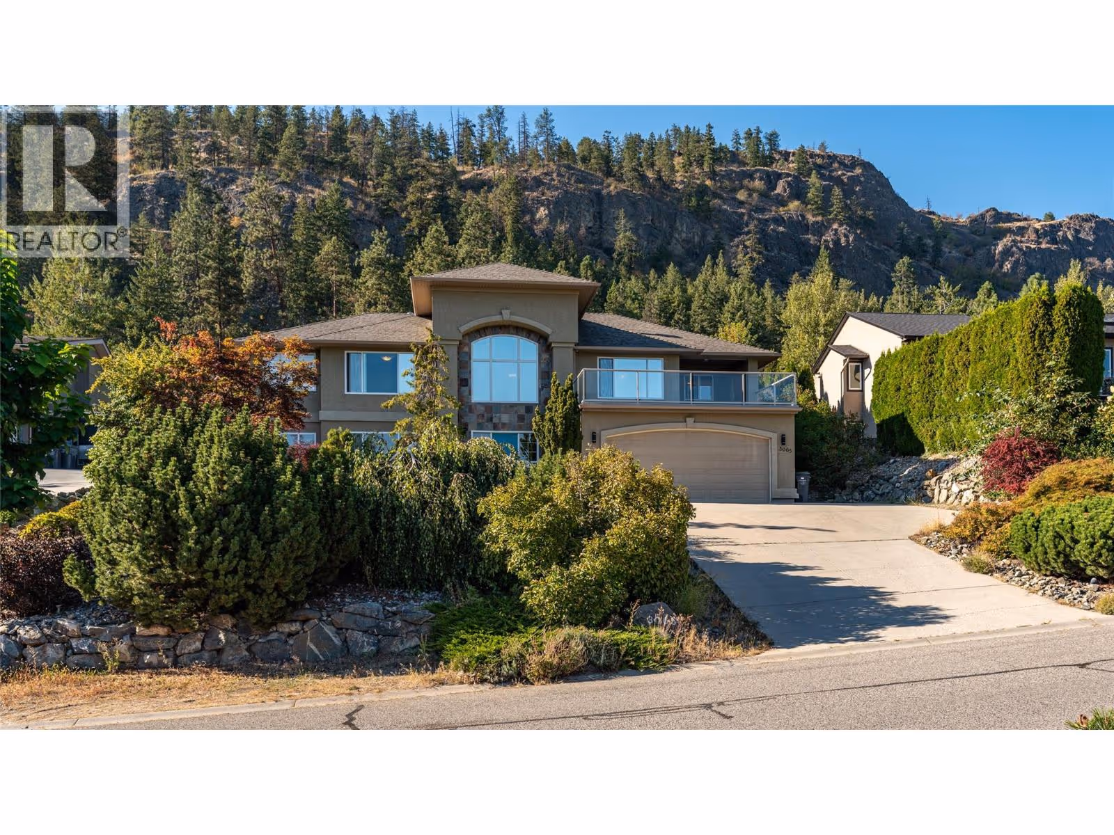 3065 Lakeview Cove Road