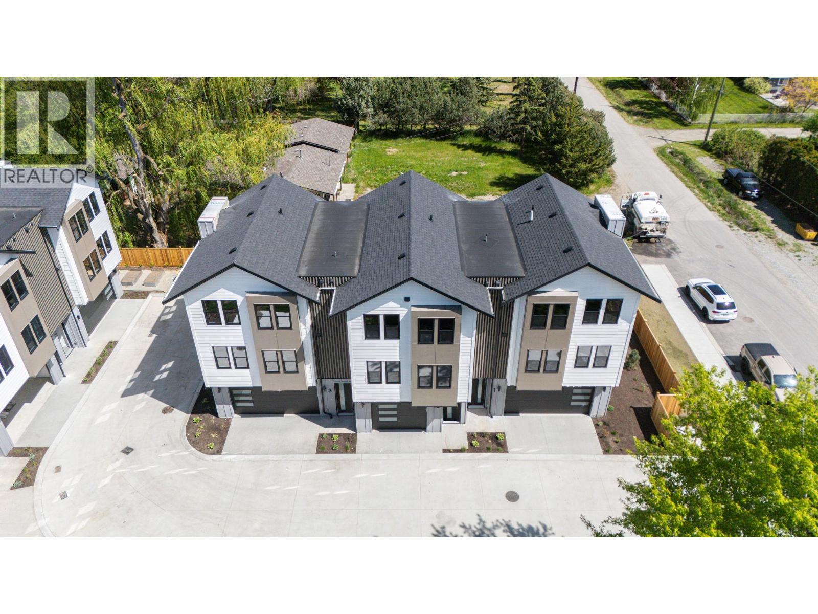 3590 Redecopp Road Unit# 5