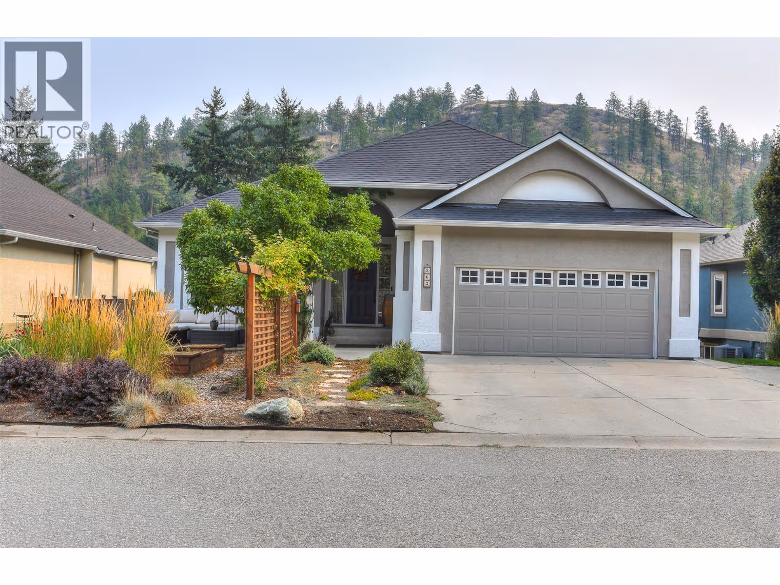 363 Woodpark Crescent