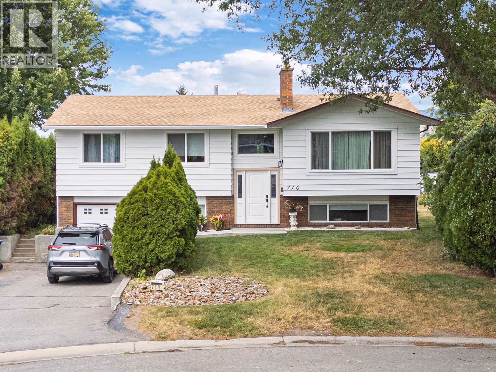 710 Tamarack Drive