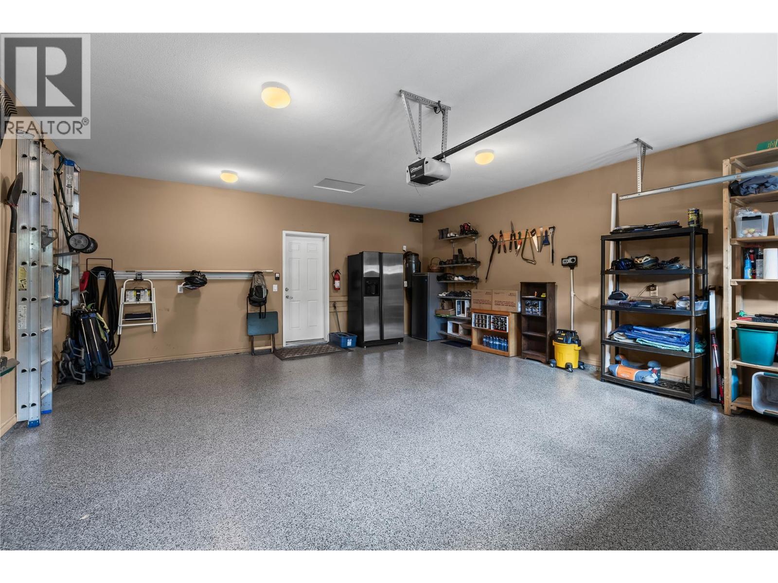 4100 Gallaghers Parkland Drive Unit# 2
