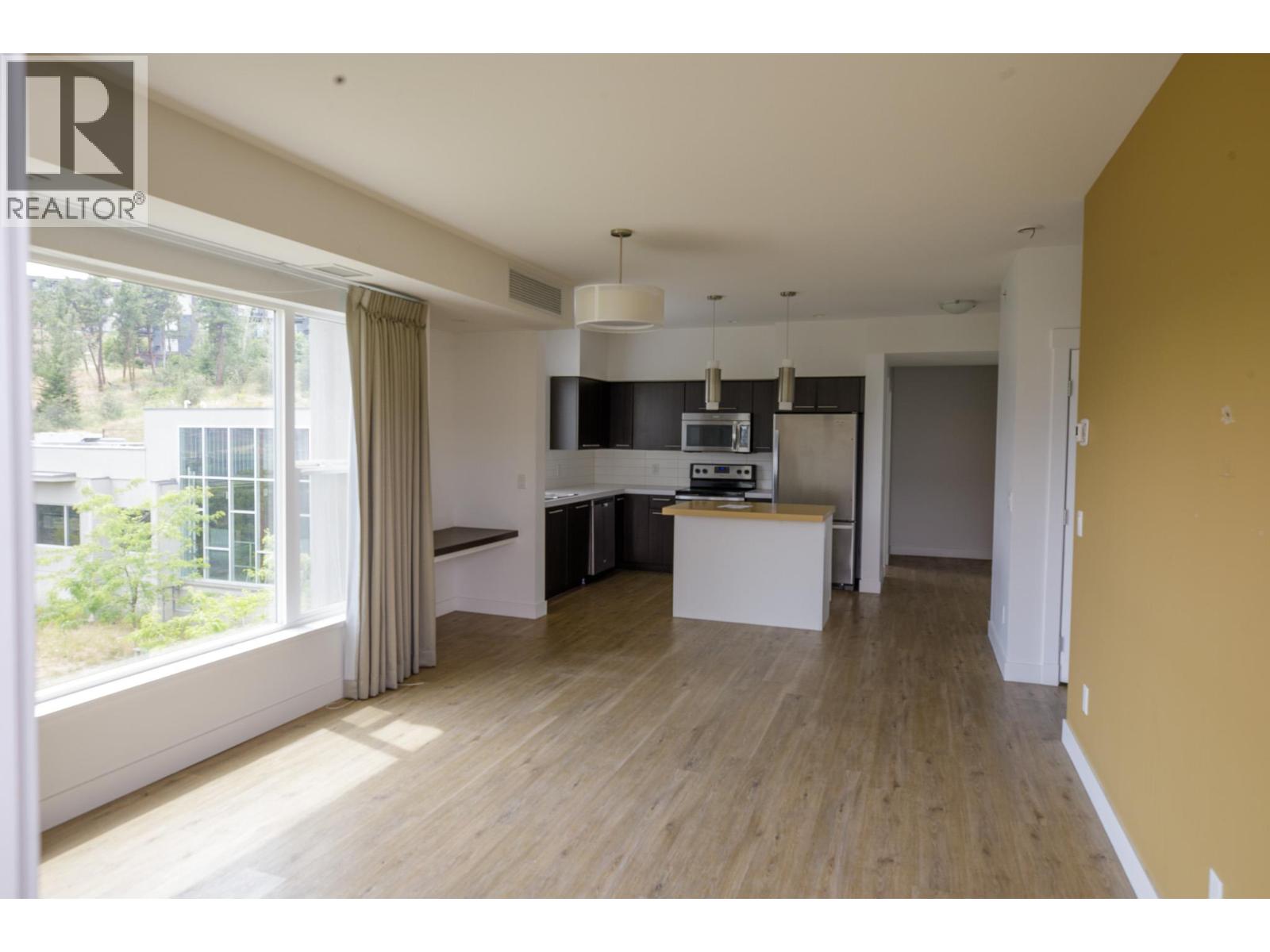 985 Academy Way Unit# 307