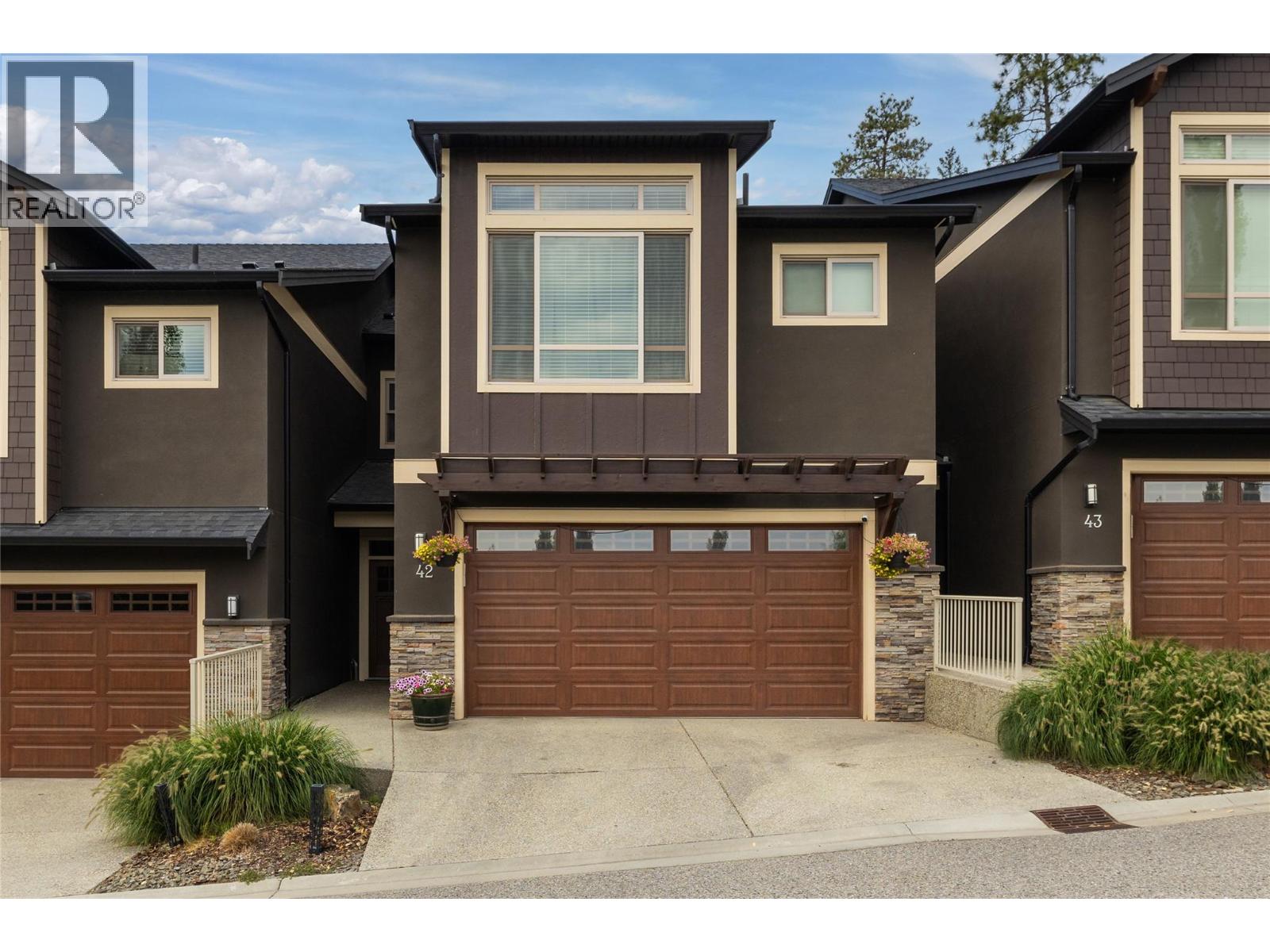 1870 Rosealee Lane Unit# 42
