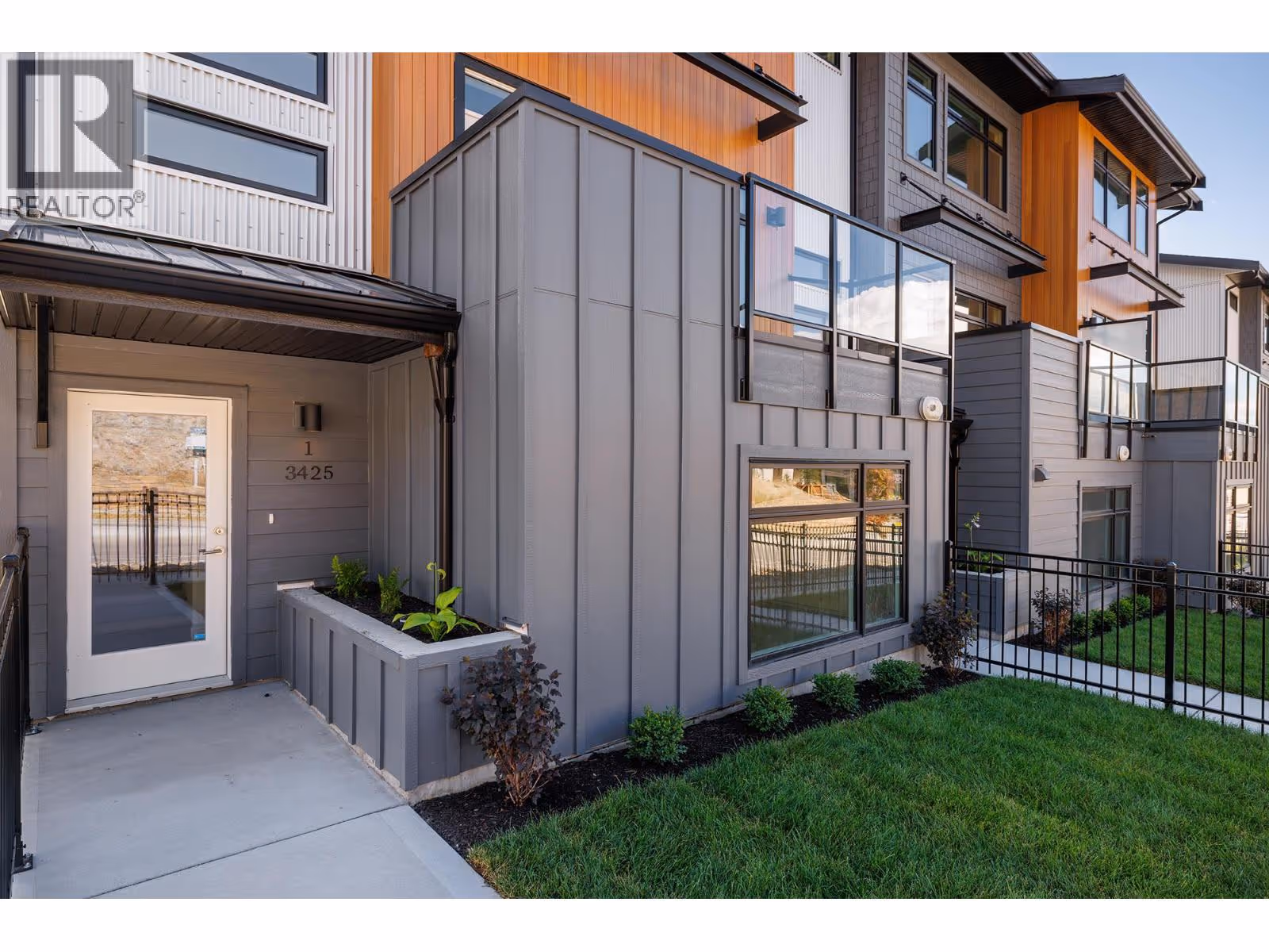 3425 Hilltown Drive Unit# 2