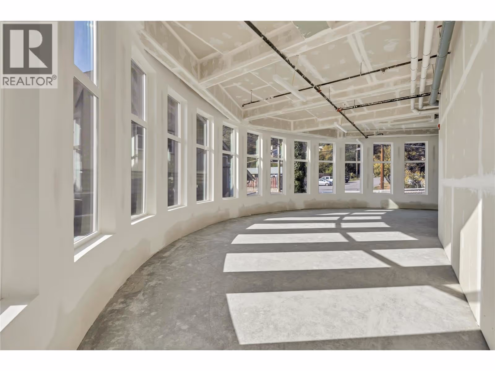 13417 Lakeshore Drive S Unit# 101