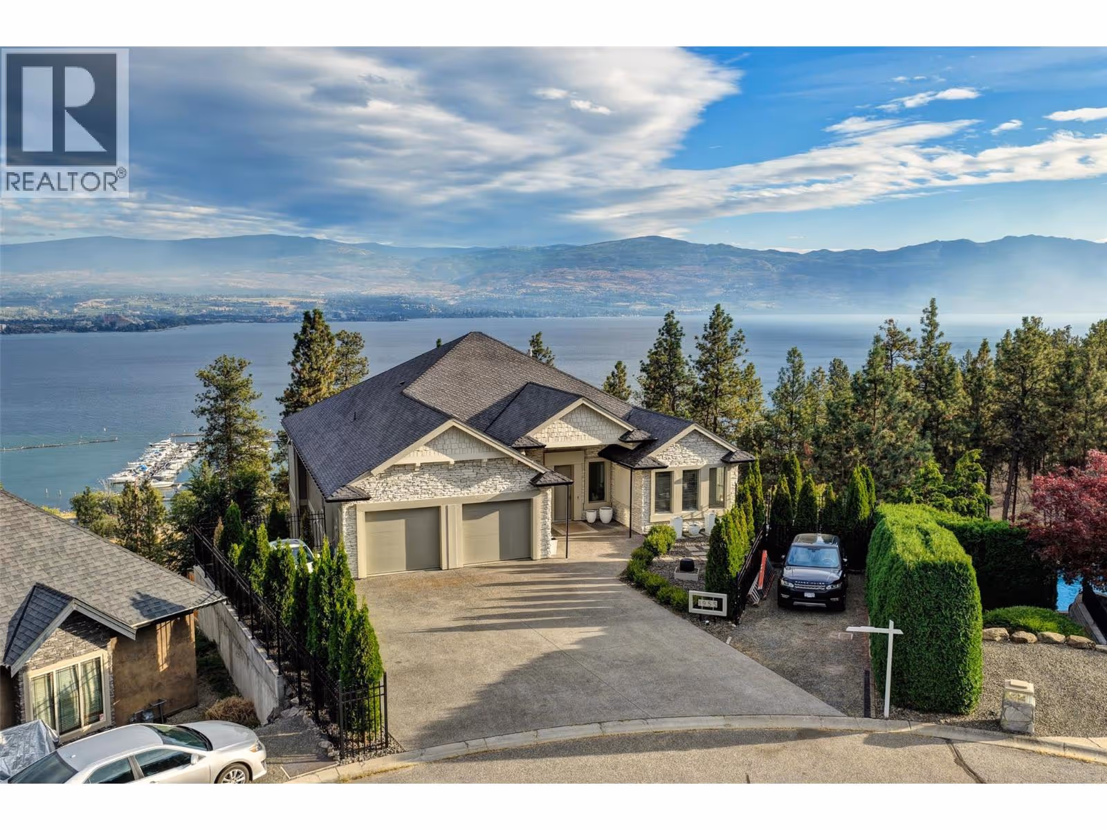 1955 Bayview Court