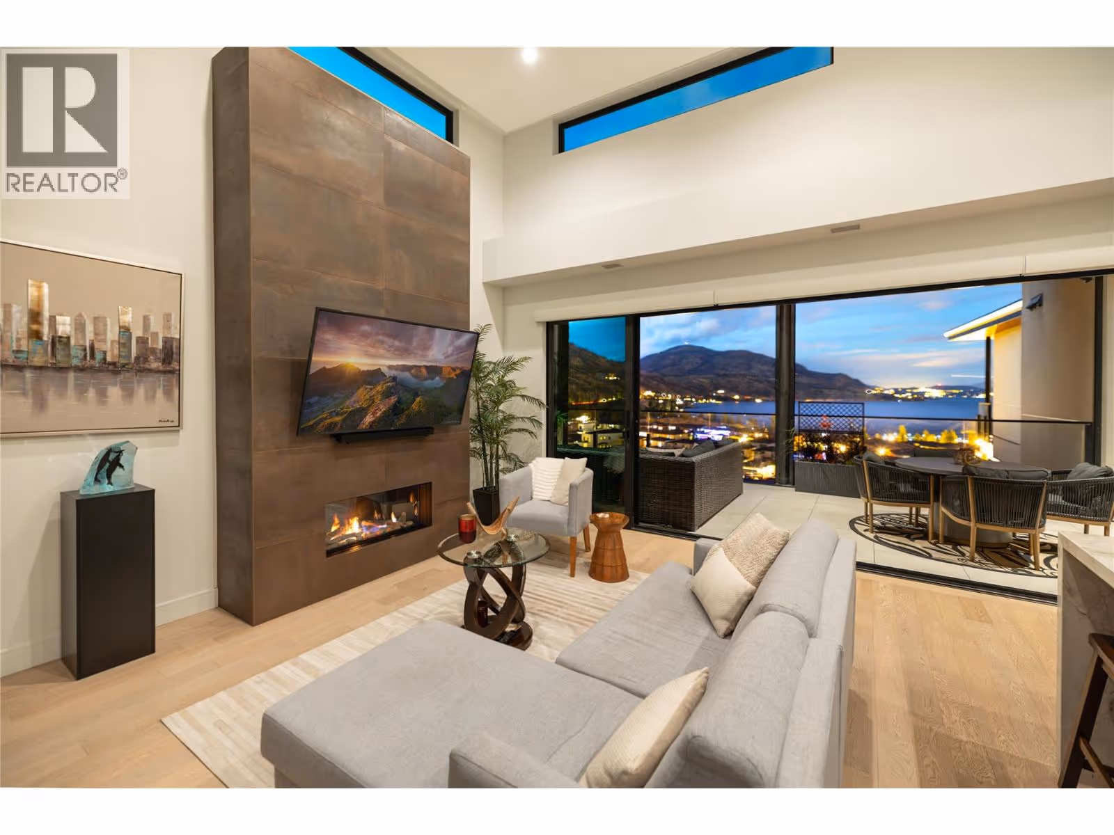 3000 Ariva Drive Unit# 3501
