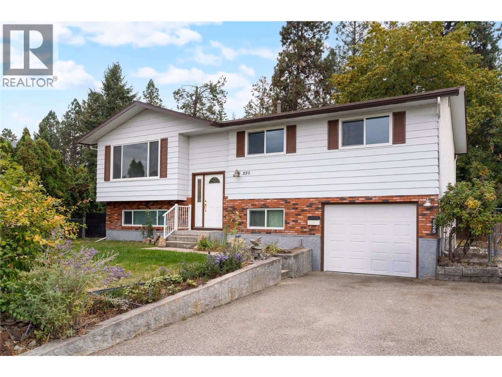 225 JUPITER Court