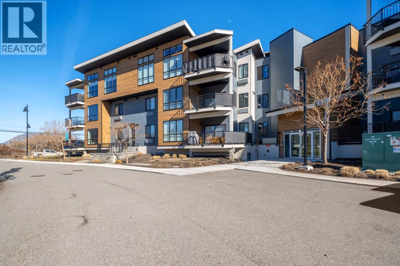 4215 Gellatly Road S Unit# 1305