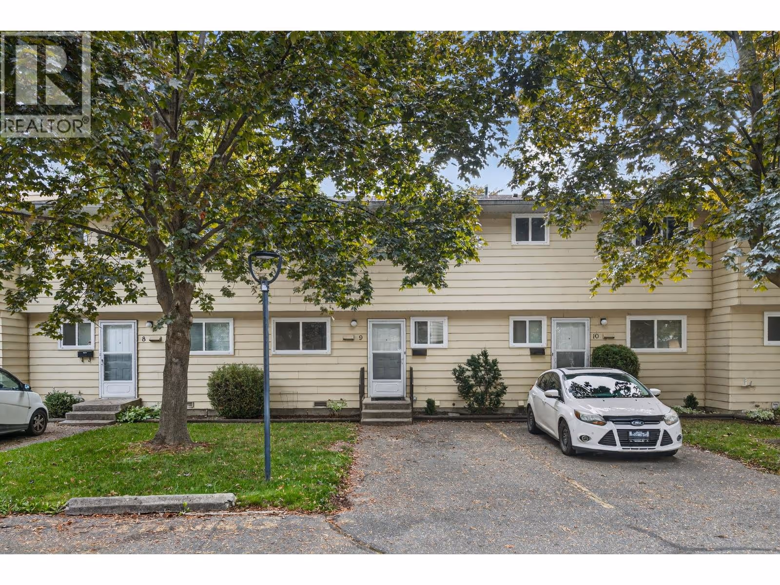 1153 Bernard Avenue Unit# 9