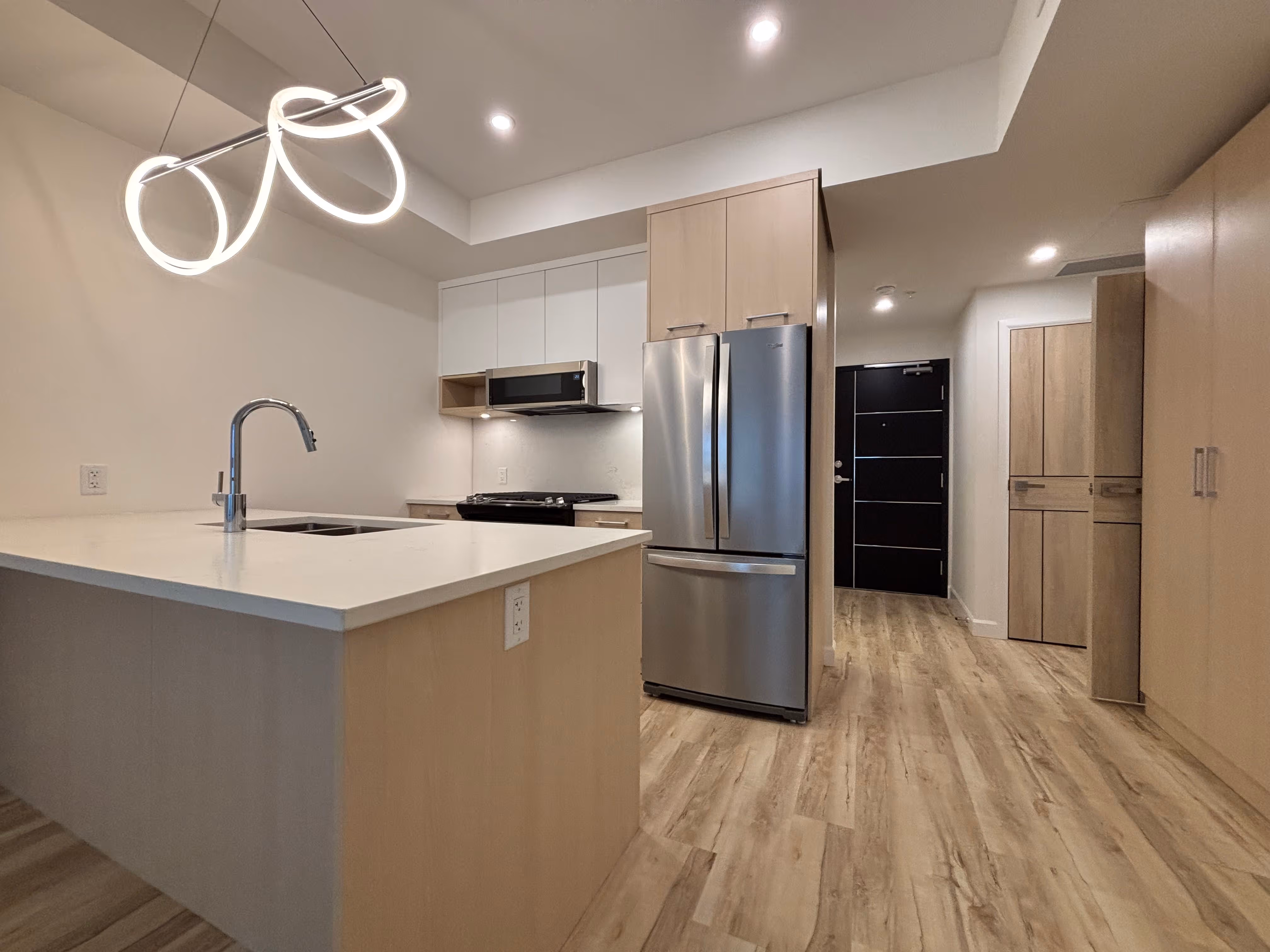Brand new 1 bed & den, 1 bath condo at Eminence