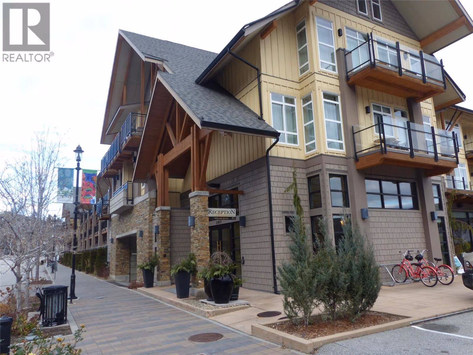 13011 Lakeshore Drive S Unit# 120