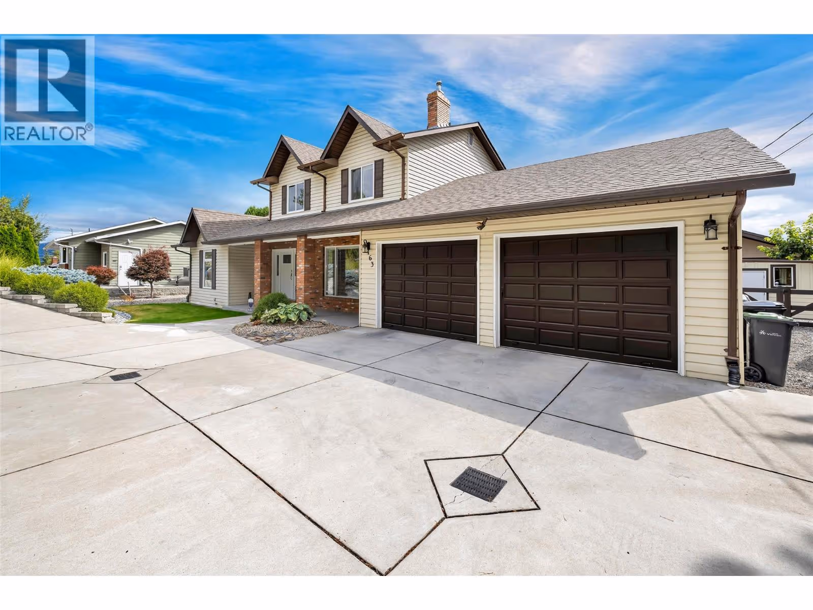 6463 Blue Jay Road