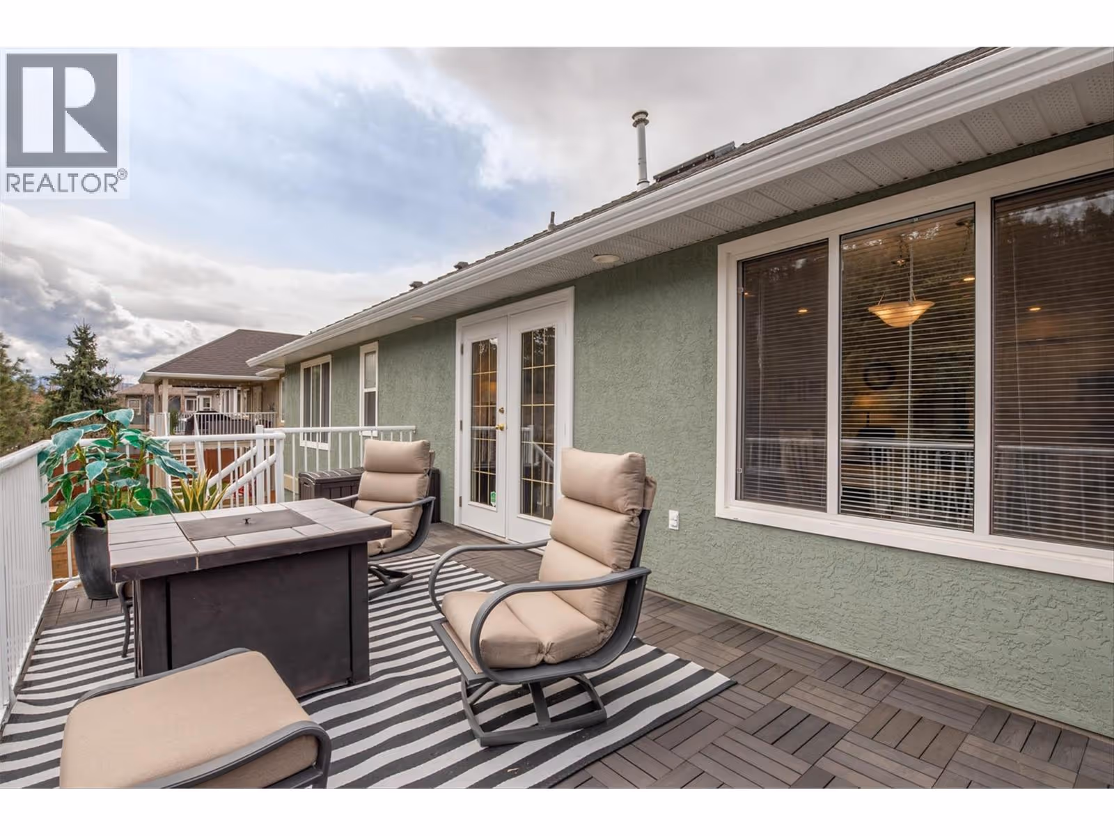 355 Woodpark Crescent