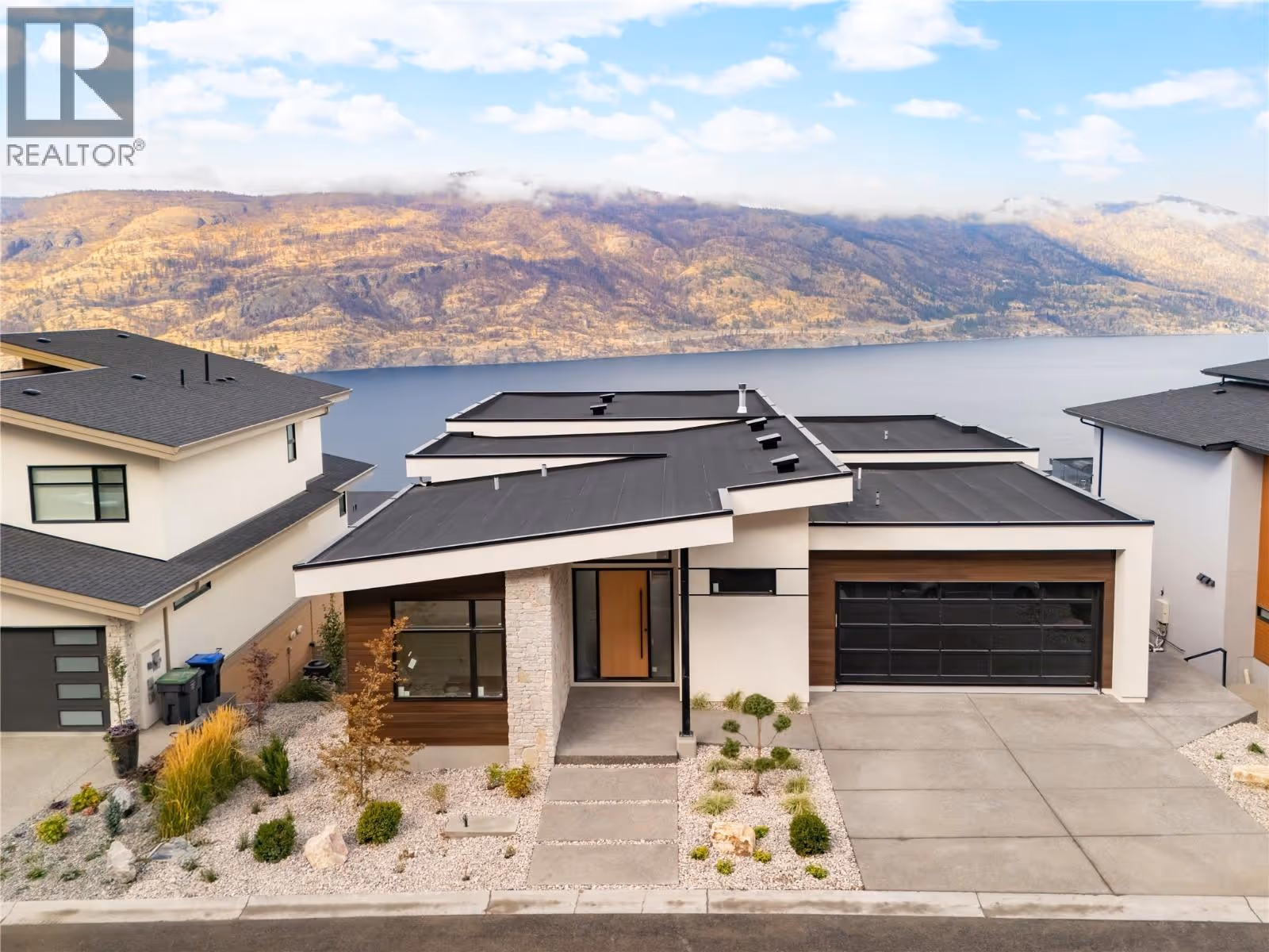 573 Clifton Court