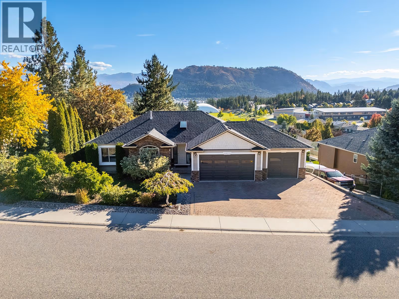 2031 Rosealee Lane