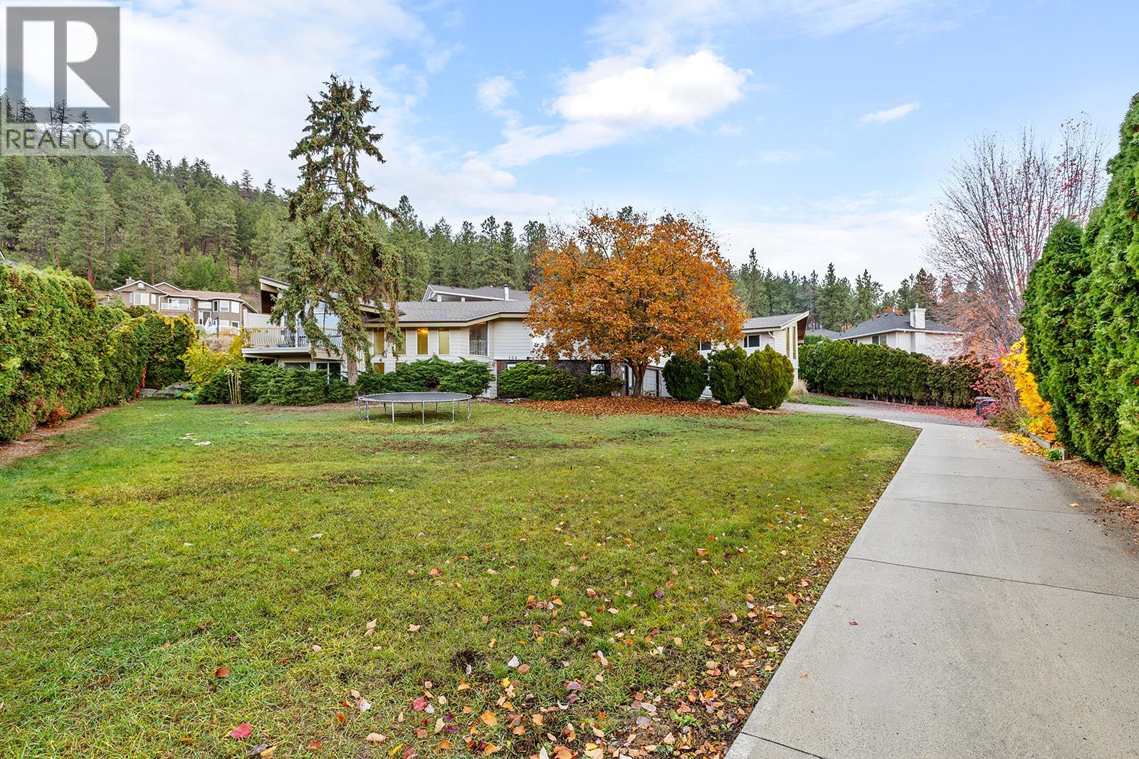 154 Applebrooke Crescent