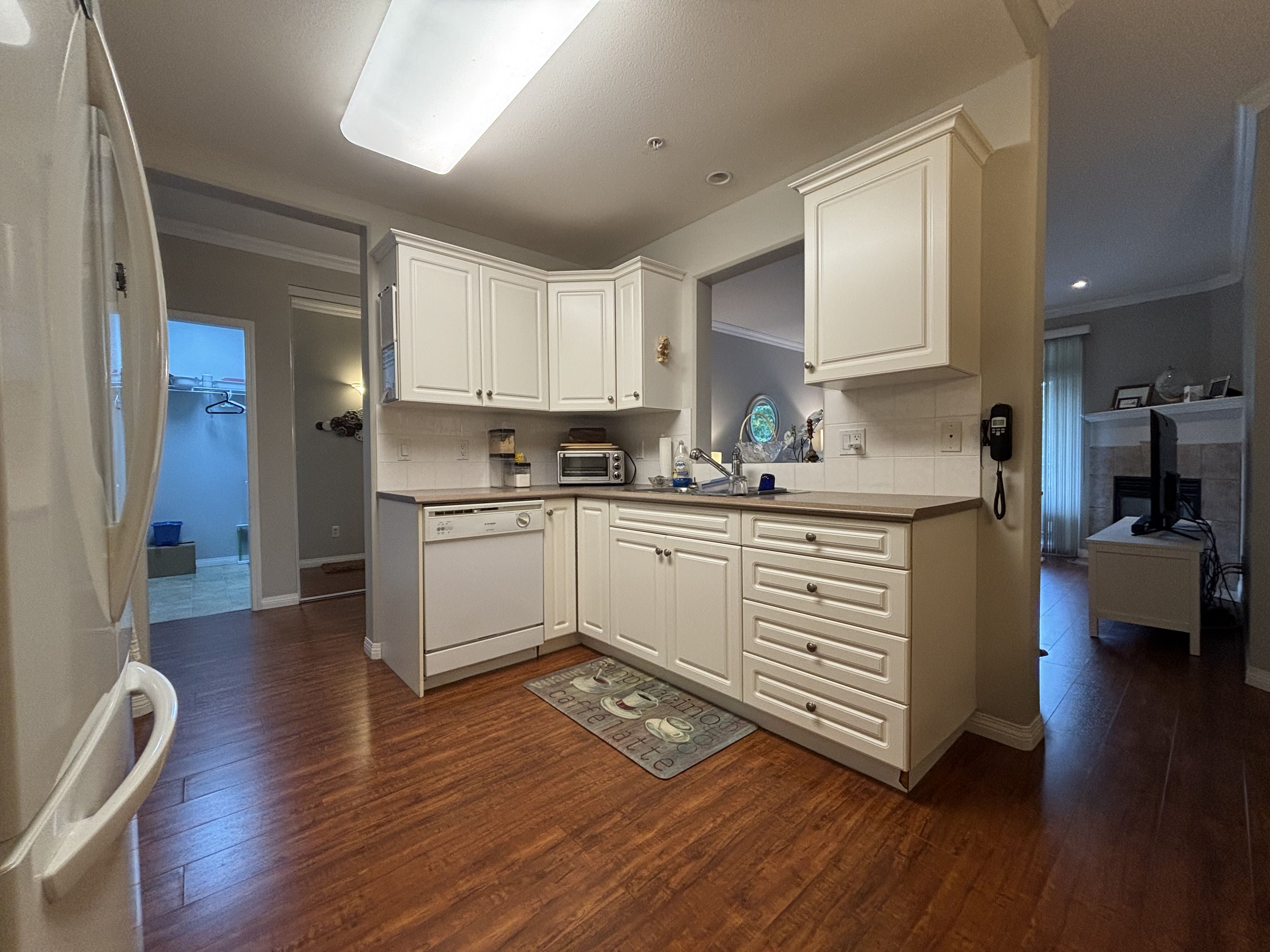 2 bedroom 2 bath condo - Furnished or Unfurnished