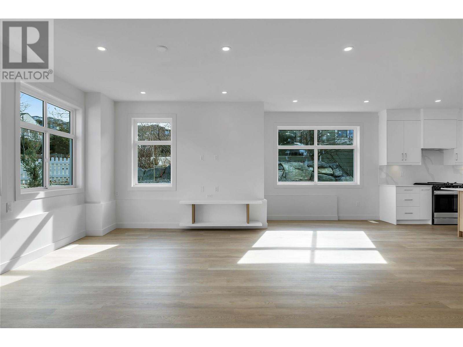 5300 Main Street Unit# 124