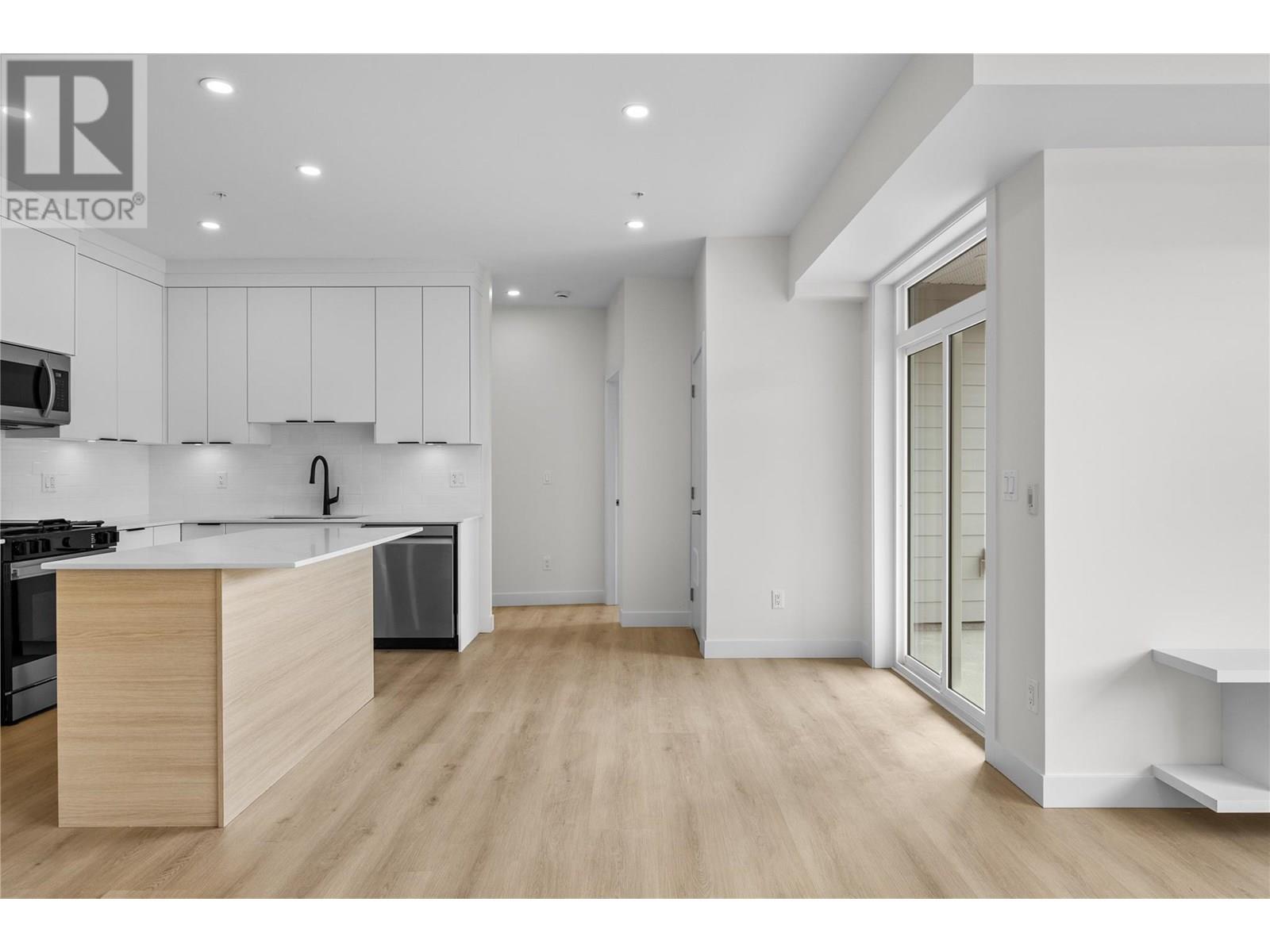 5300 Main Street Unit# 202