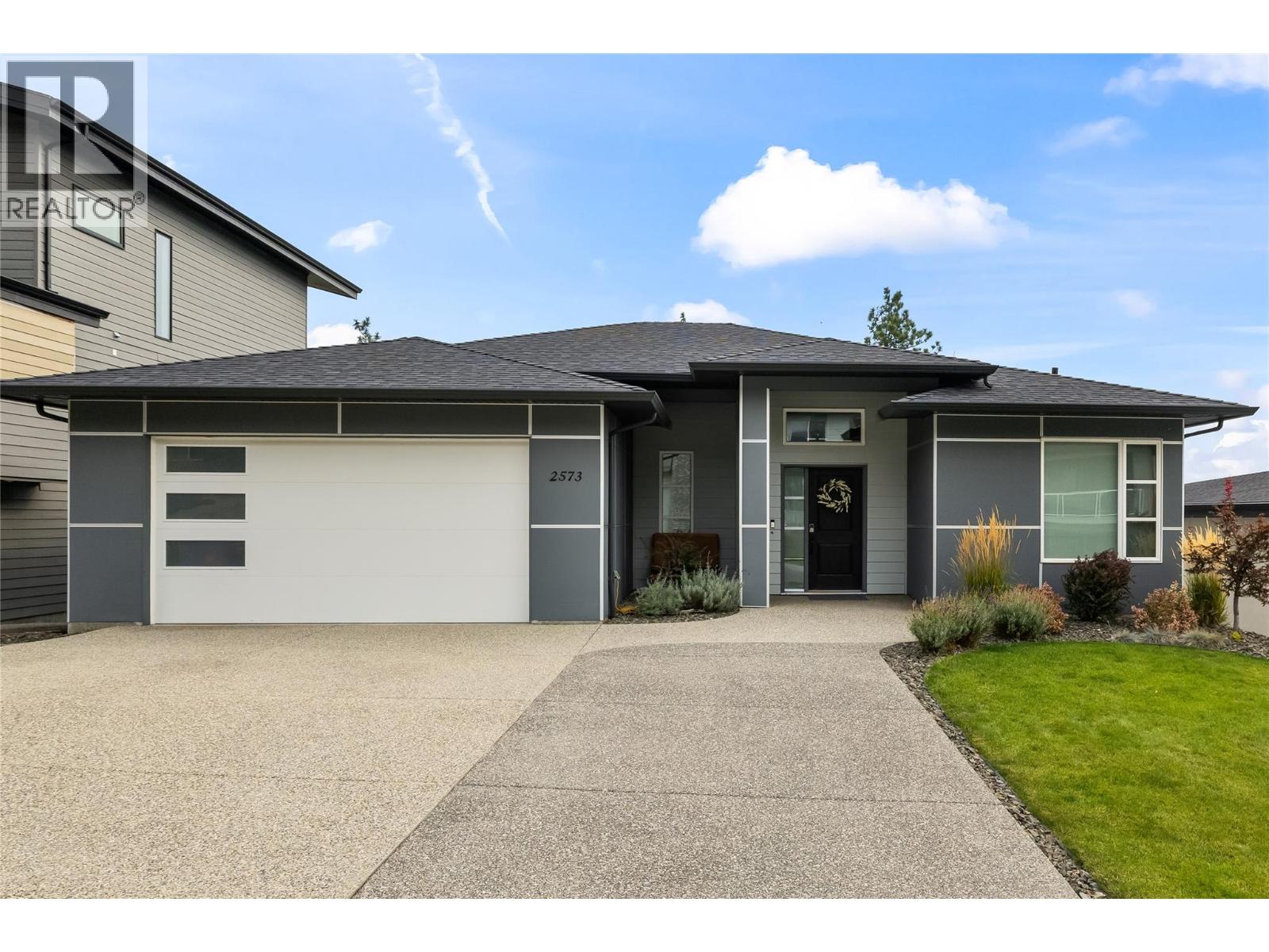 2573 Crown Crest Drive