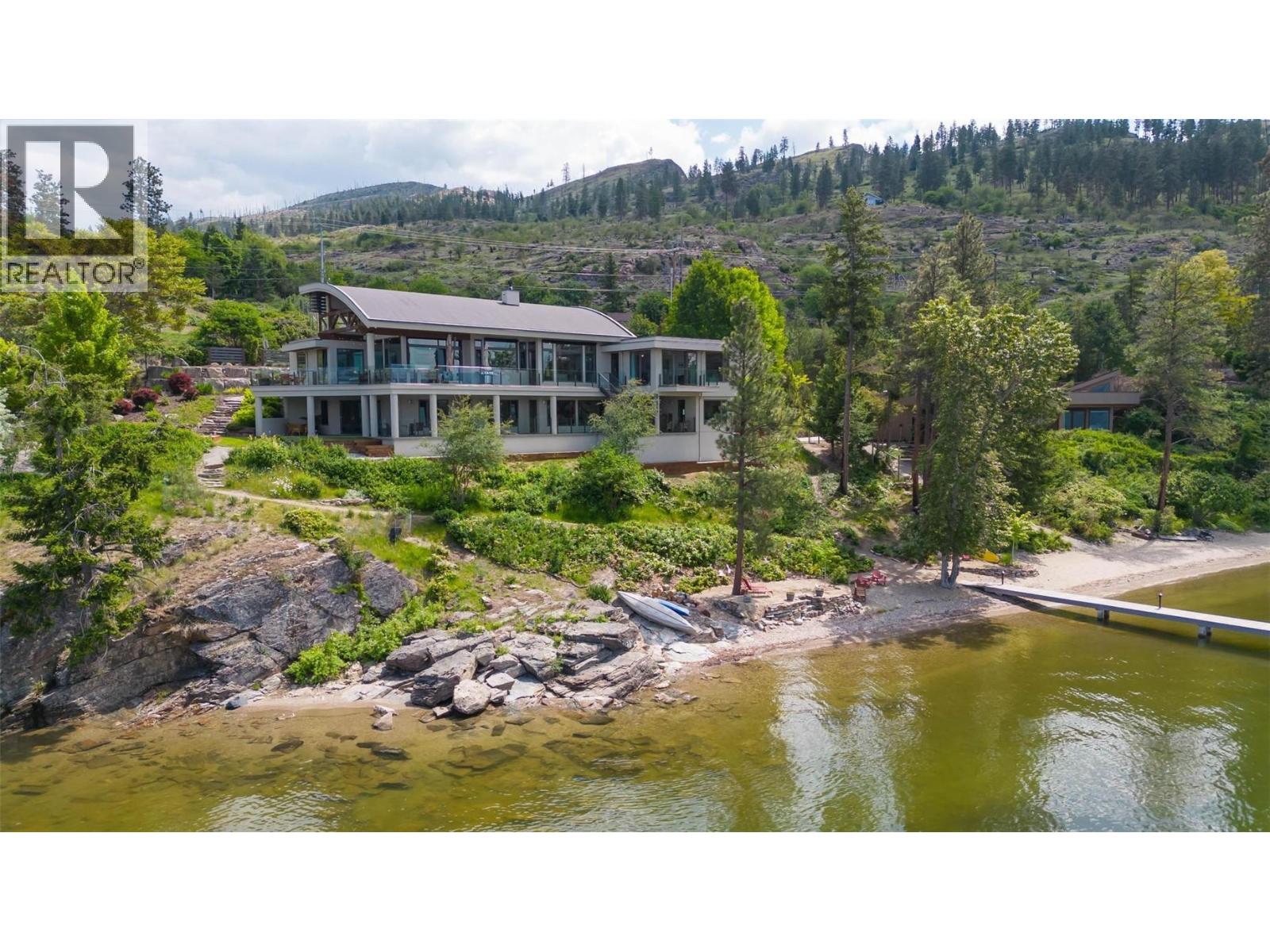 5560 Lakeshore Road