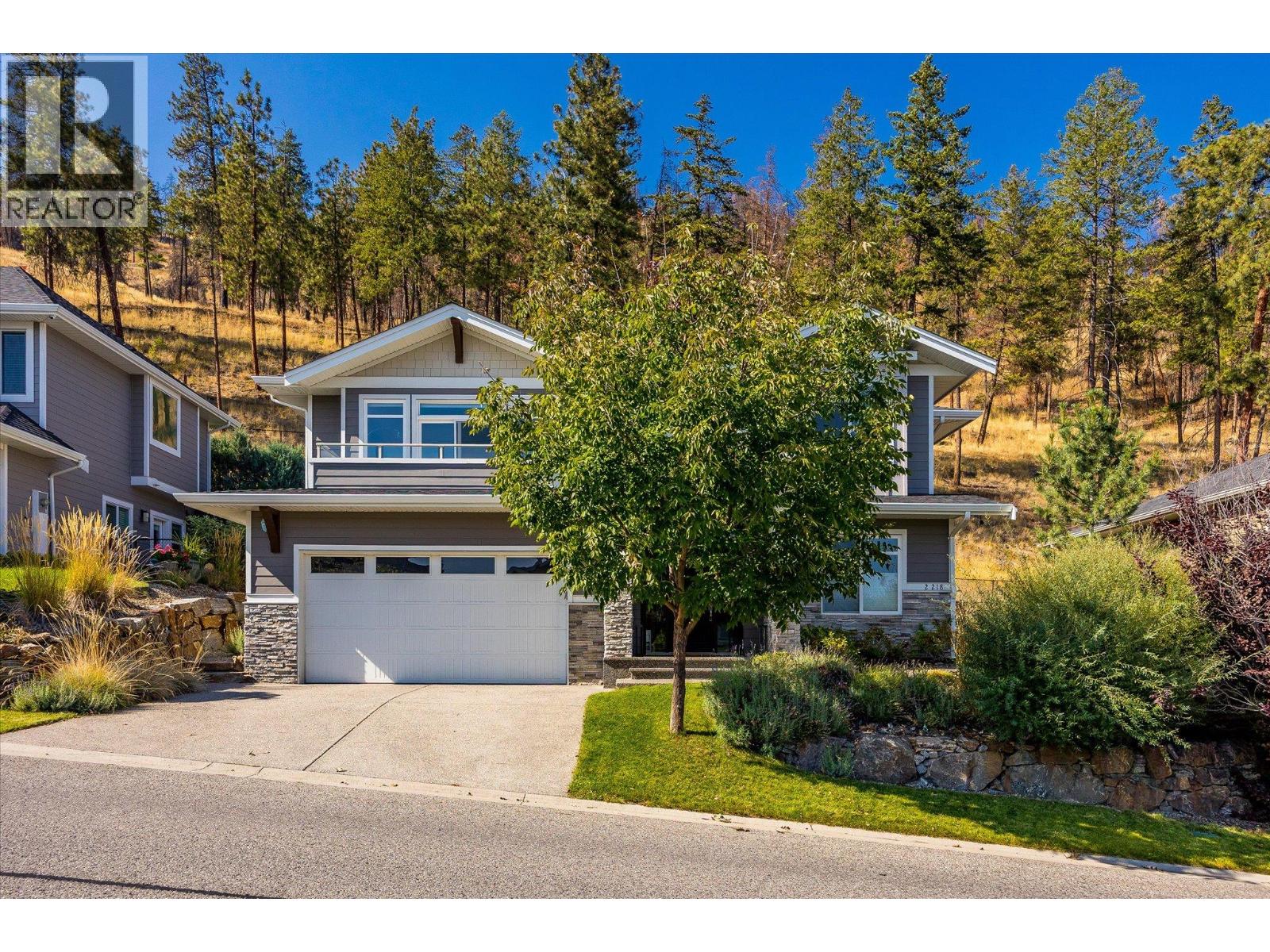 218 Upper Canyon Drive N