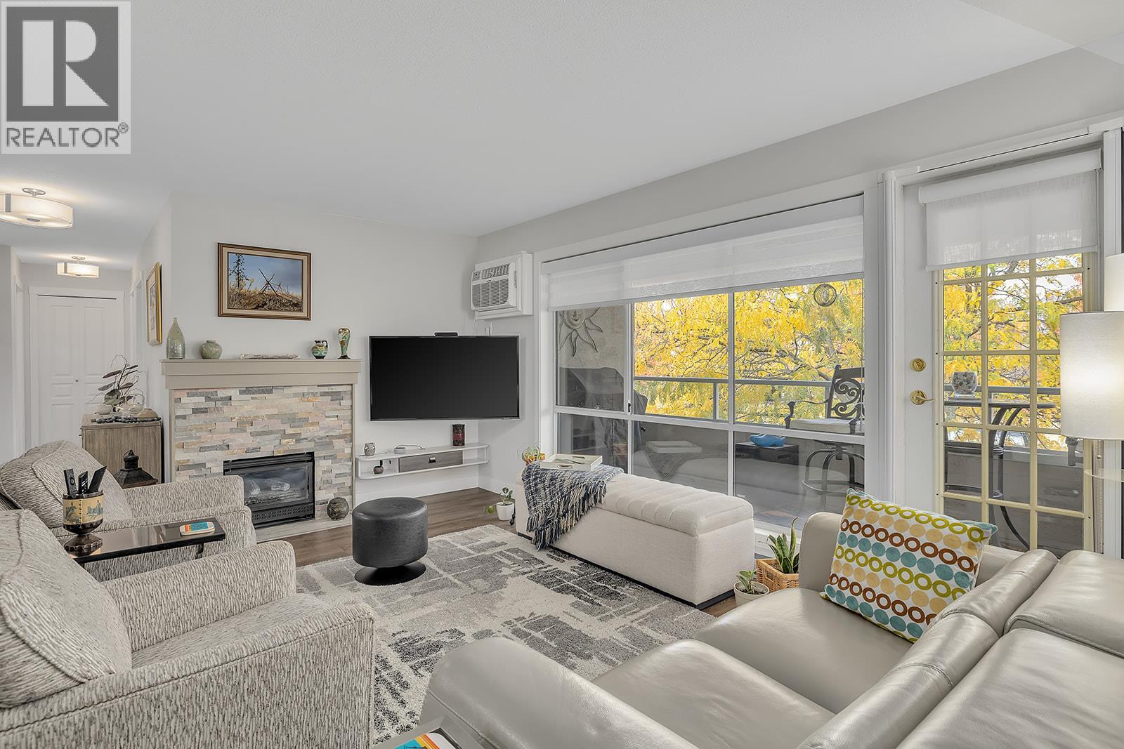 645 Barrera Road Unit# 204
