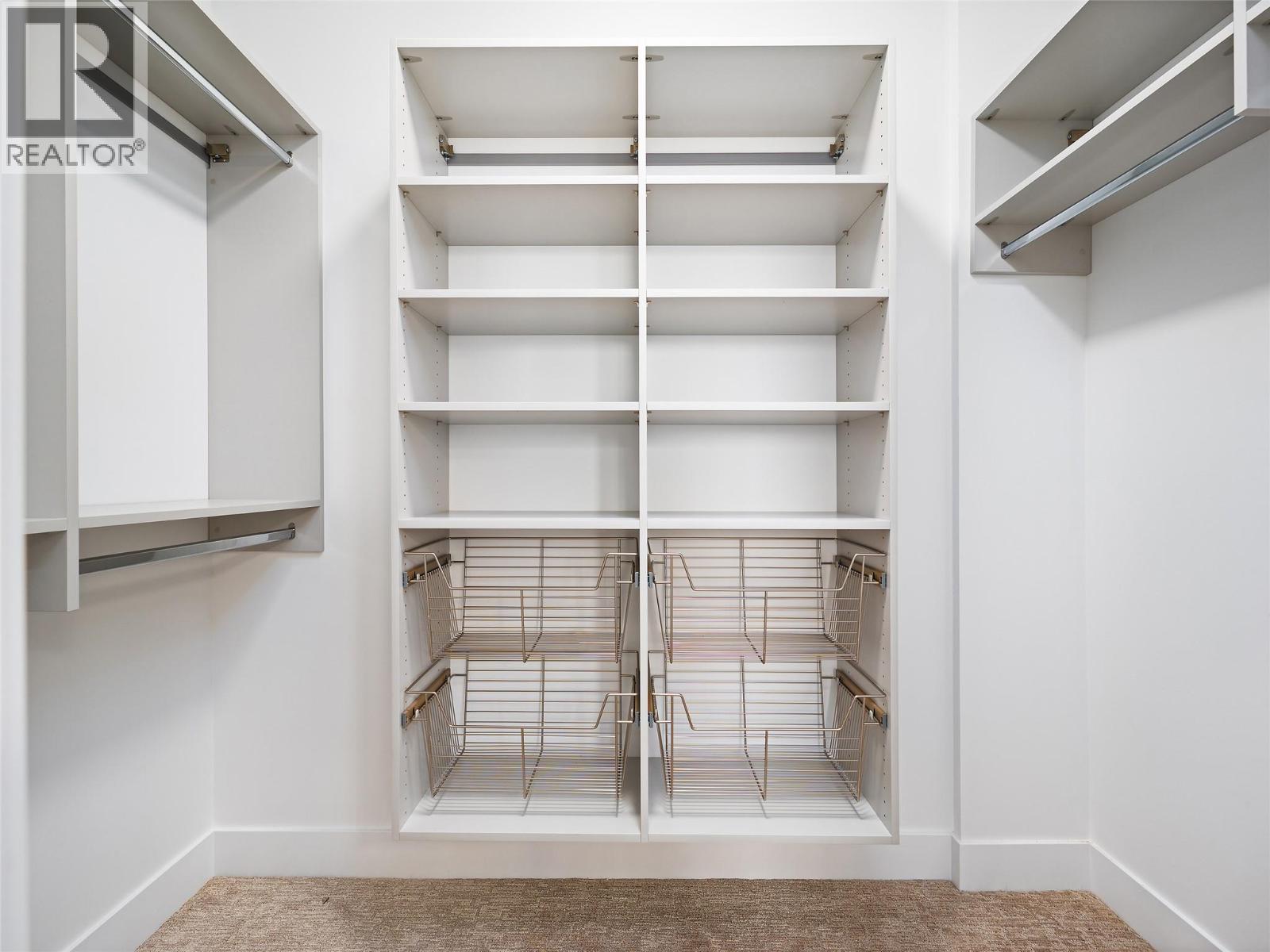 7735 OKANAGAN HILLS Boulevard Unit# 66