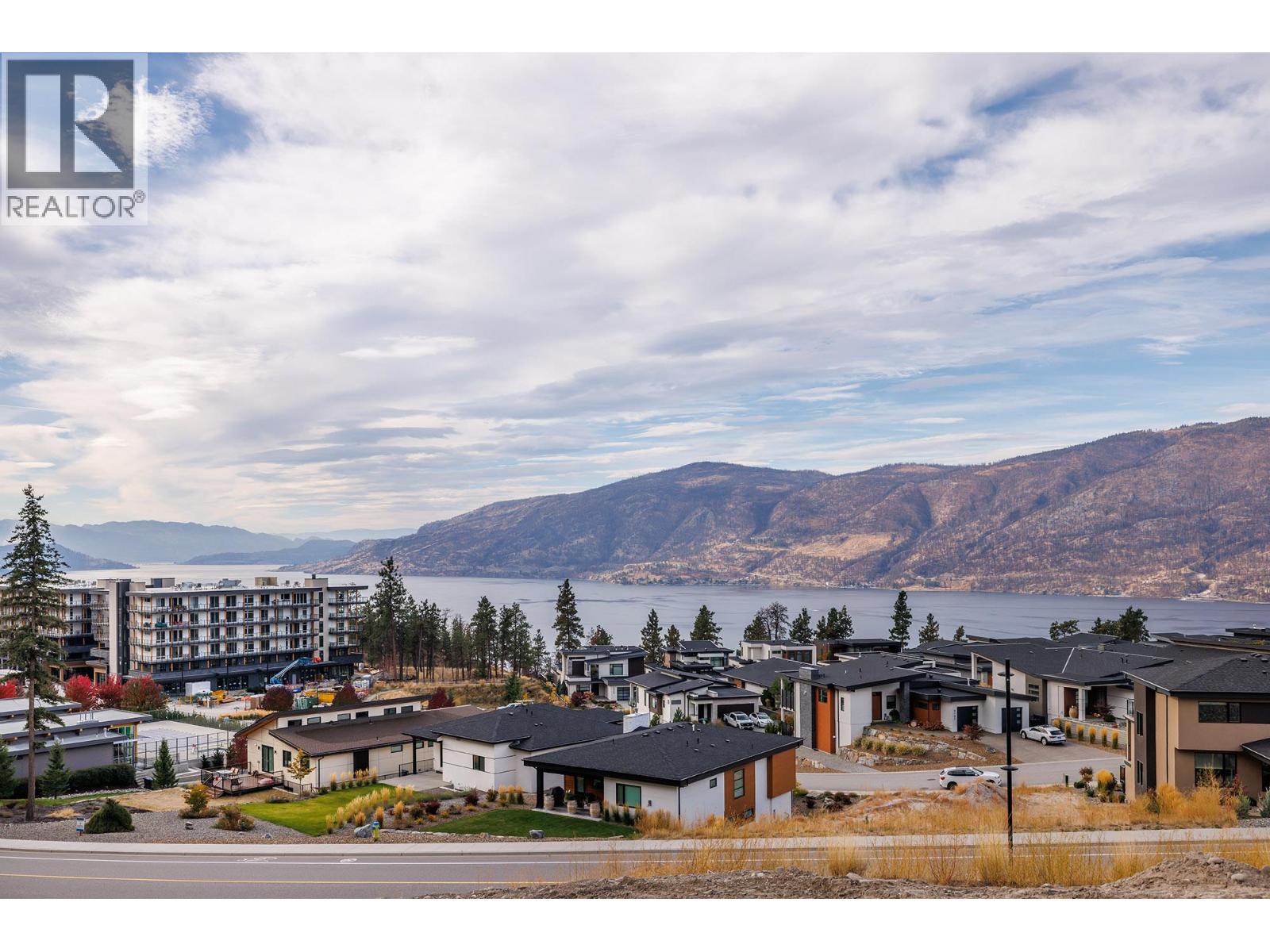 9862 Beacon Hill Drive