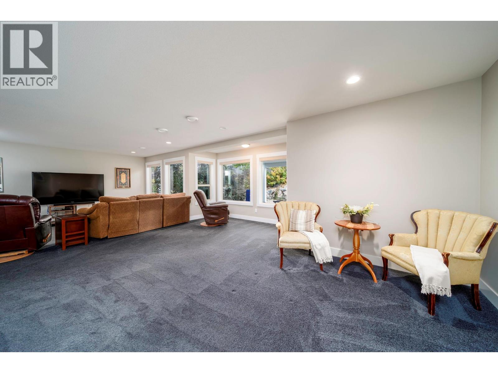 13053 Shoreline Drive