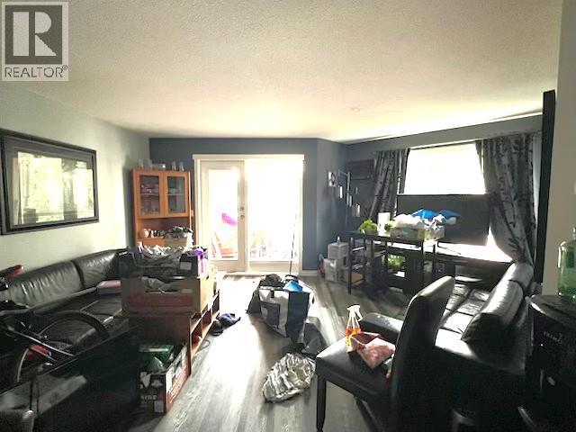 709 Houghton Road Unit# 206