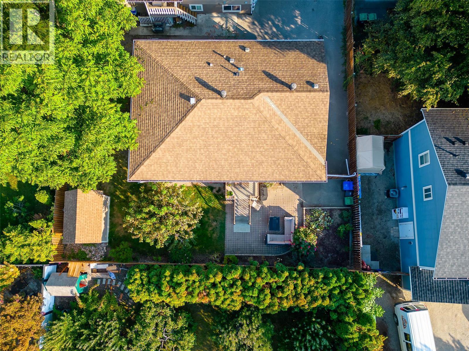 855 Saucier Avenue