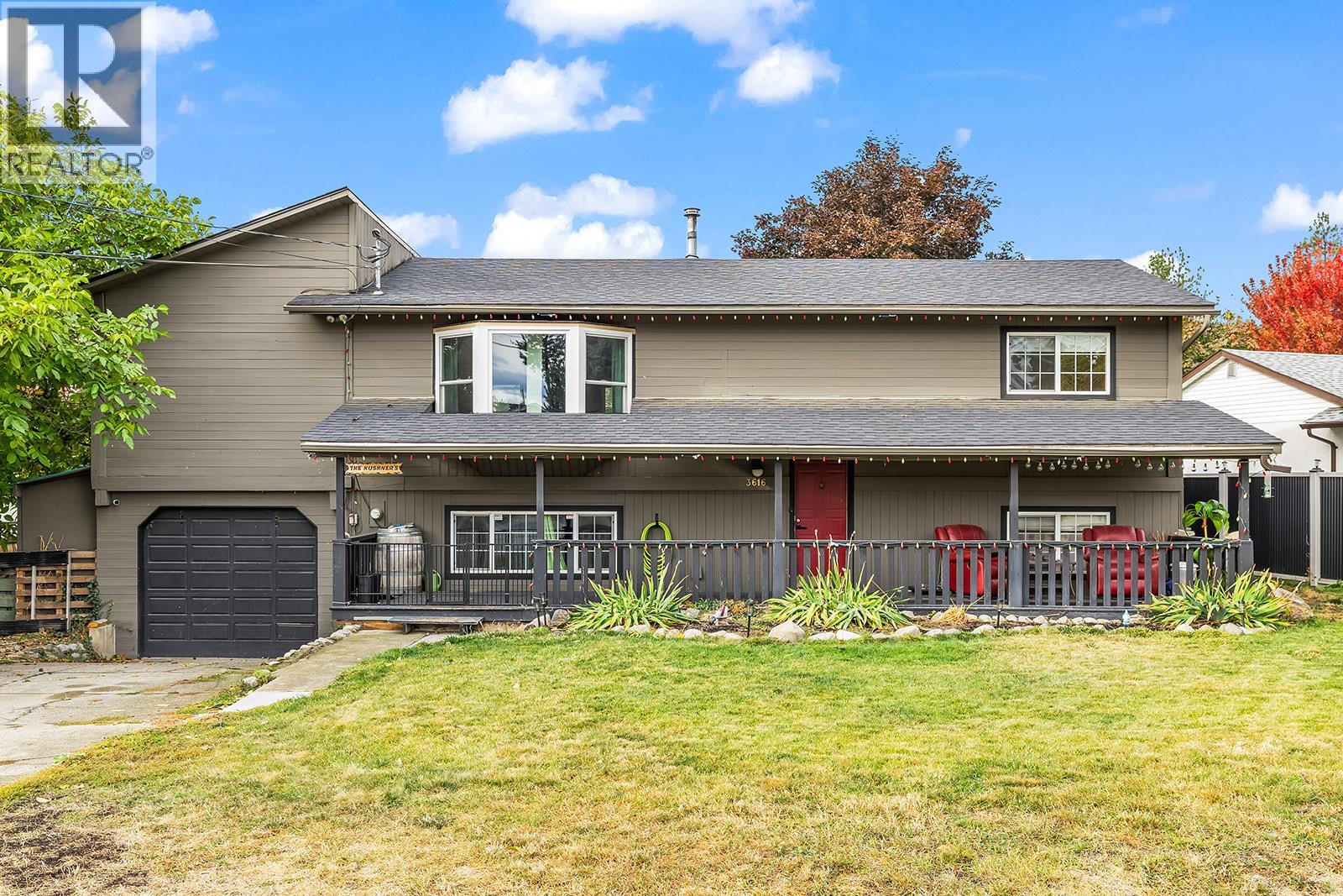 3616 Granada Crescent