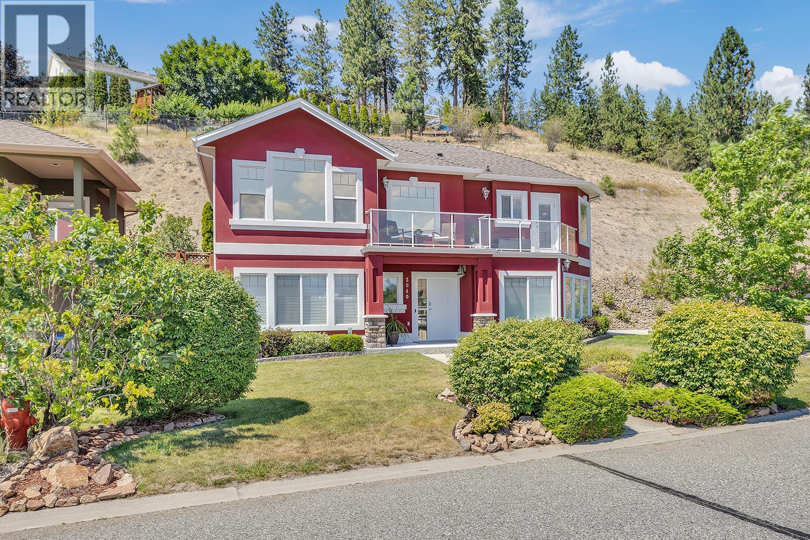 2040 Spyglass Way