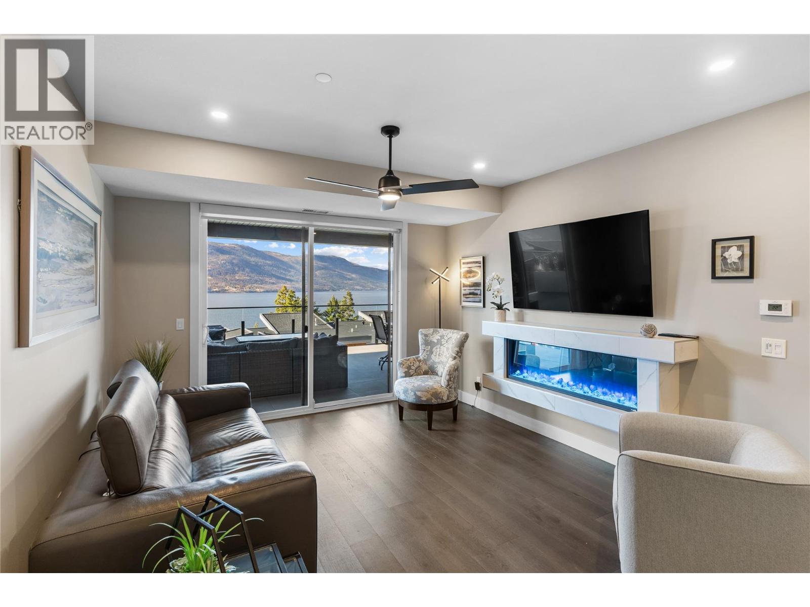 3475 Granite Close Unit# 104