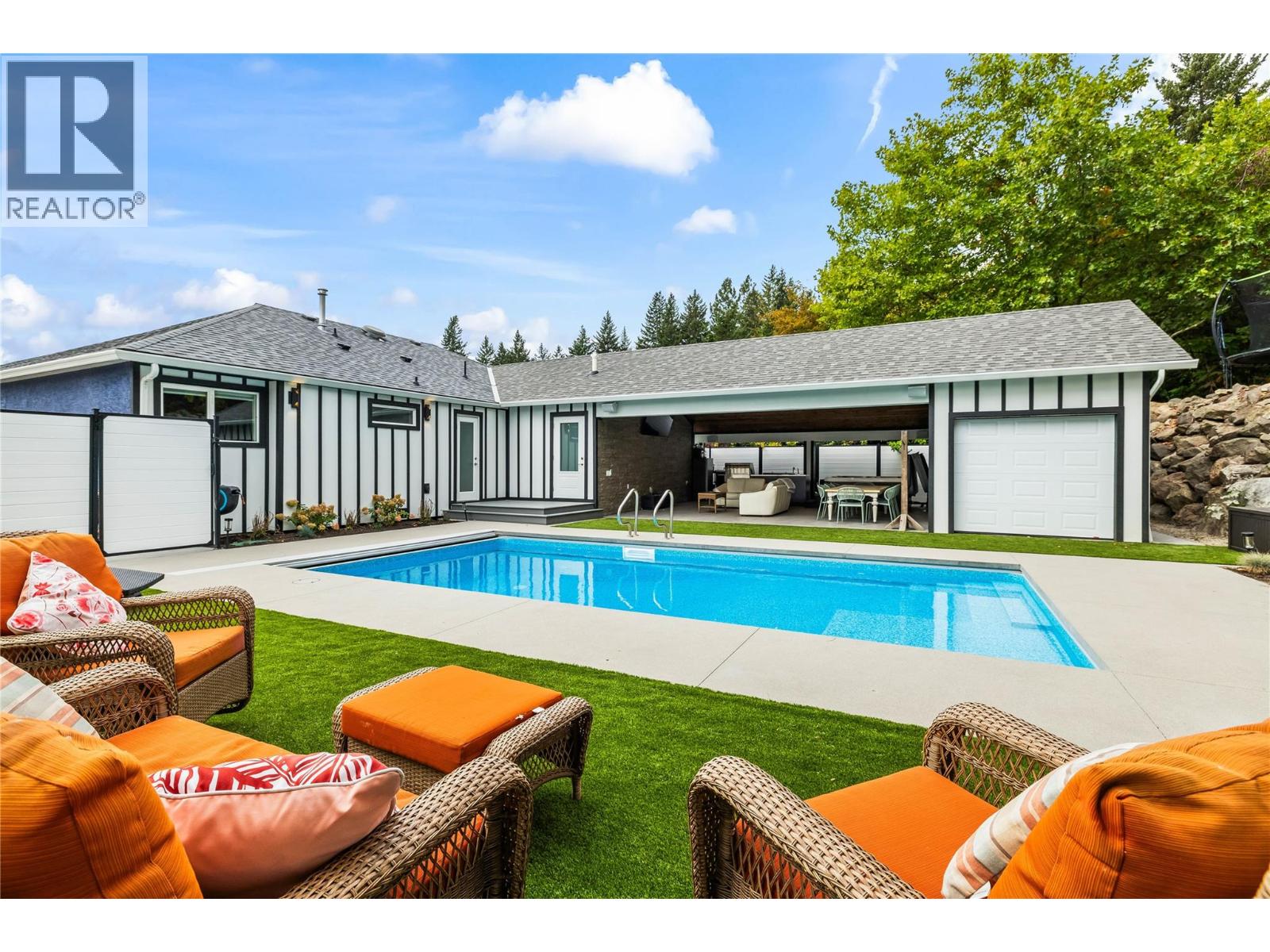 2336 Shannon Woods Drive